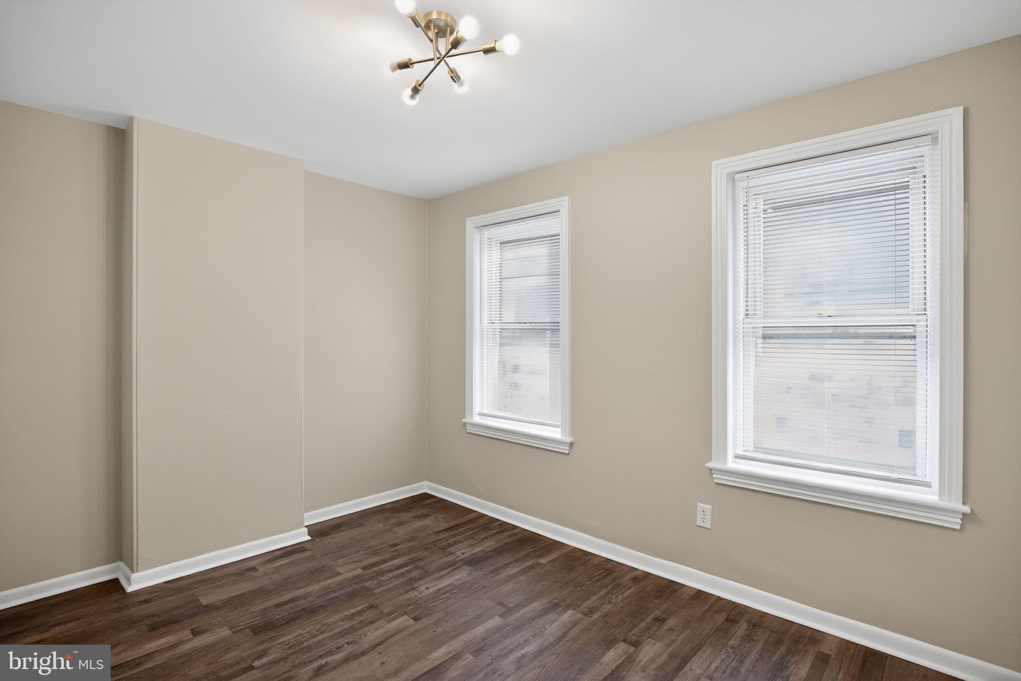 FRANKFORD - Residential