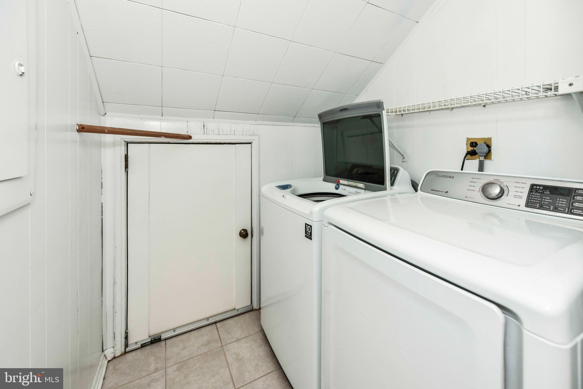 FAIRLINGTON - Residential