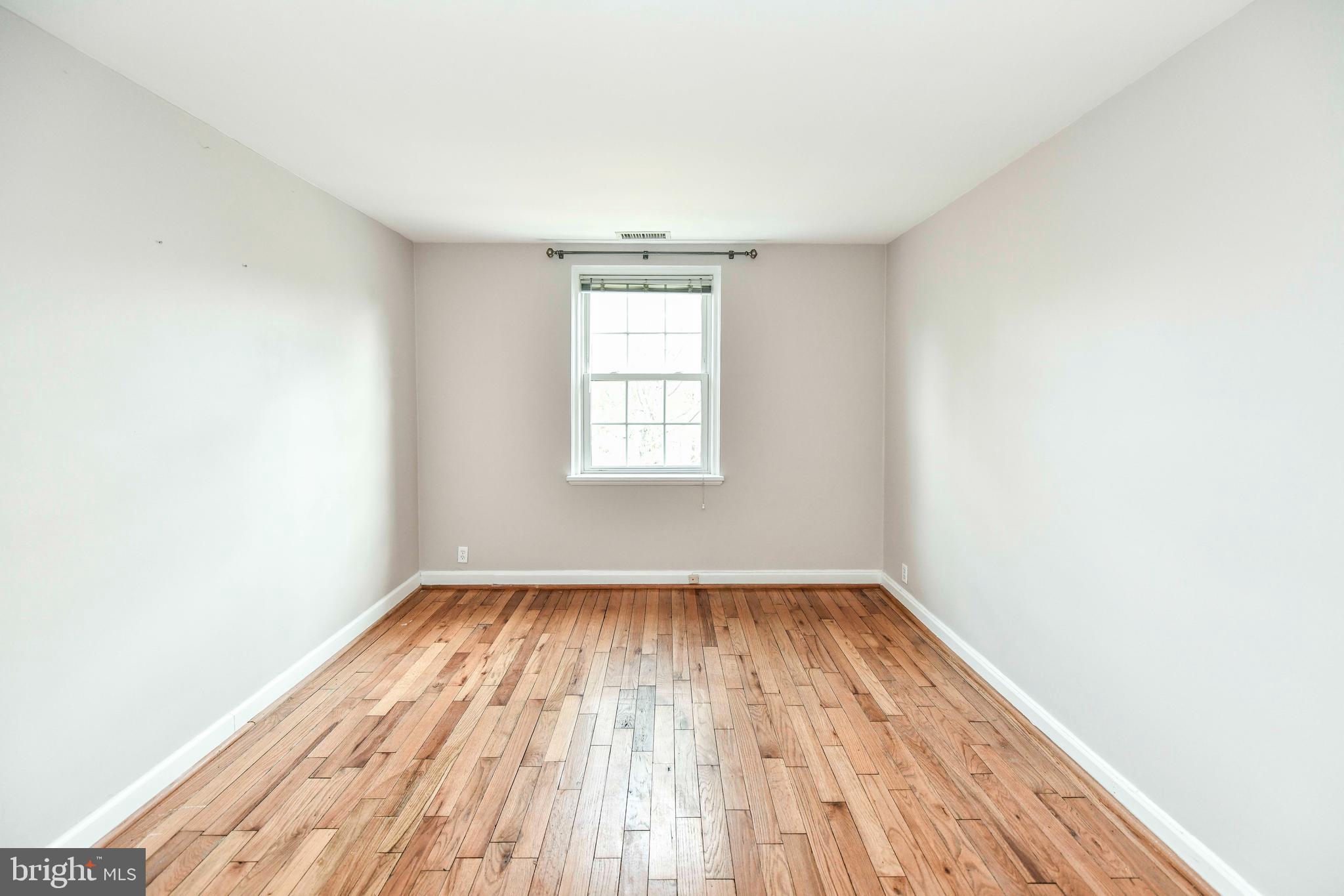 FAIRLINGTON - Residential