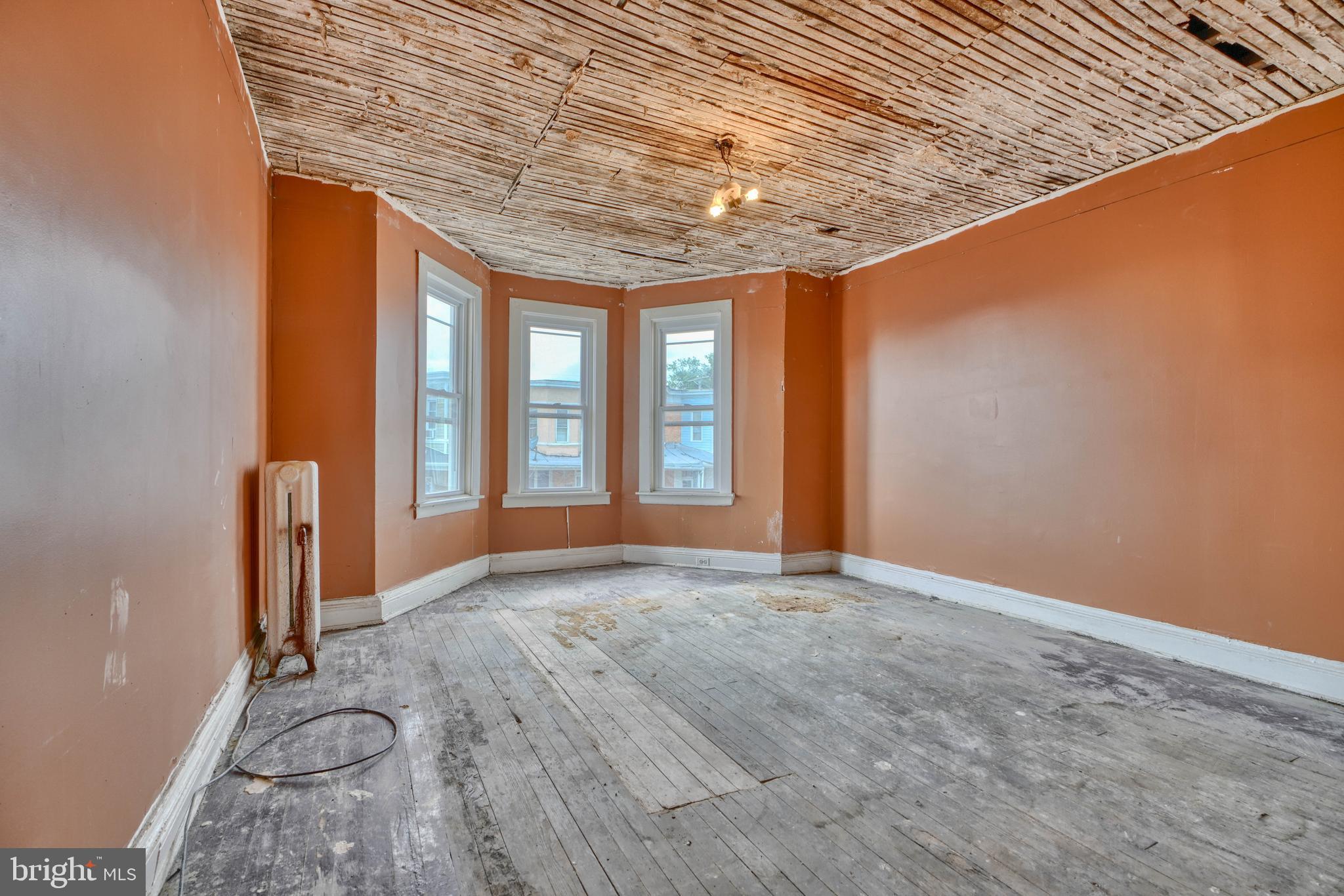 EAST BALTIMORE MIDWAY - Residential