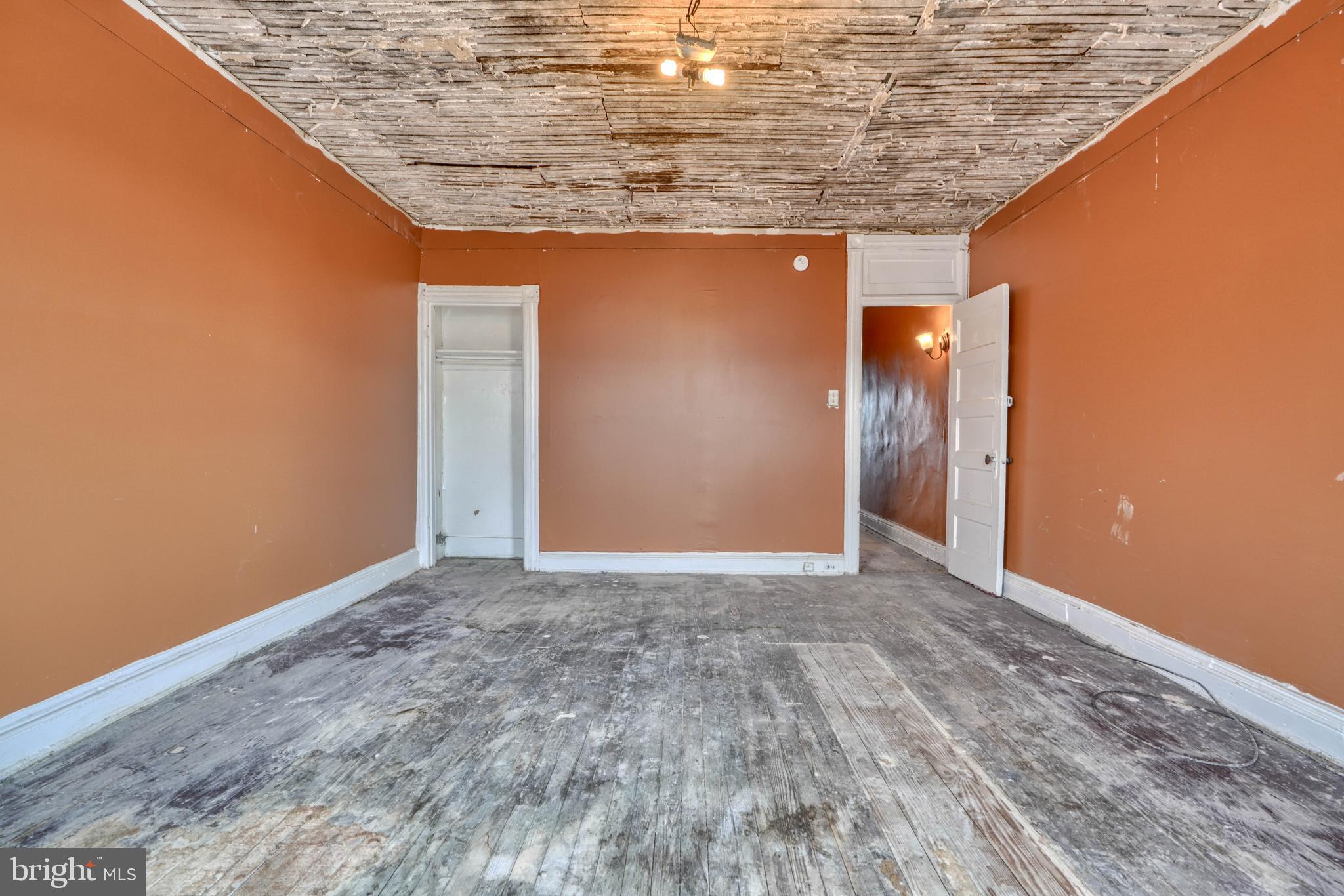 EAST BALTIMORE MIDWAY - Residential