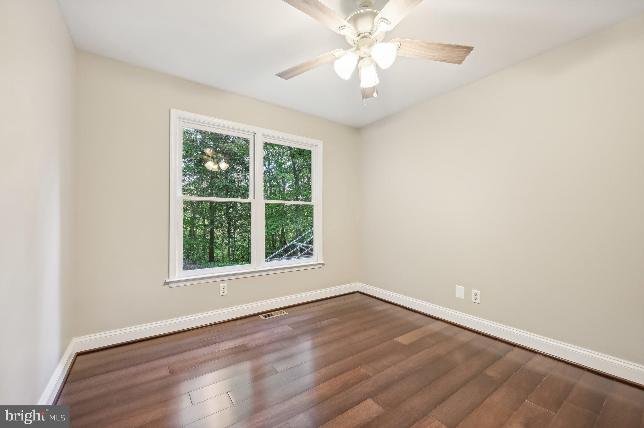 WORTHINGTON MEWS - Residential