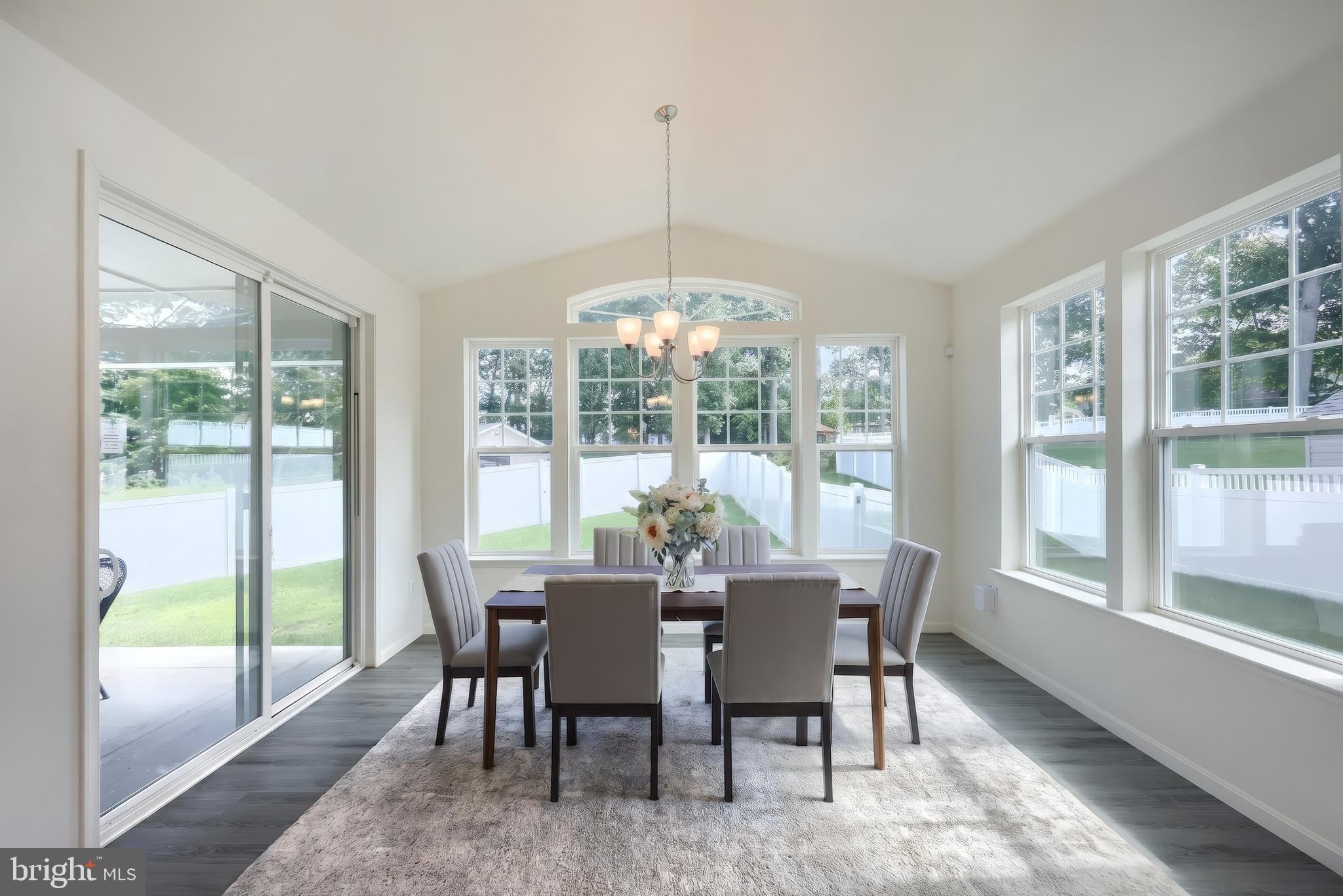 61 BLACK OAK COURT