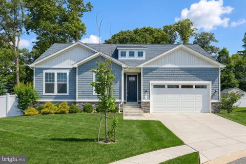 Photo of 61 Black Oak Court, STEWARTSTOWN, PA 17363 (MLS # PAYK2110712)