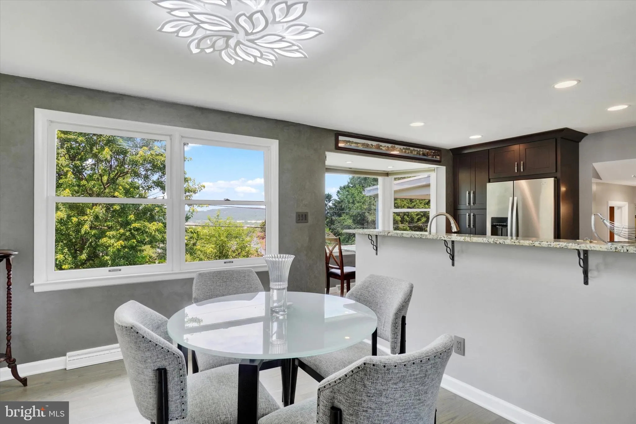 York, Pennsylvania 17402, United States, 4 Bedrooms Bedrooms, ,3 BathroomsBathrooms,Residential,Active,154185