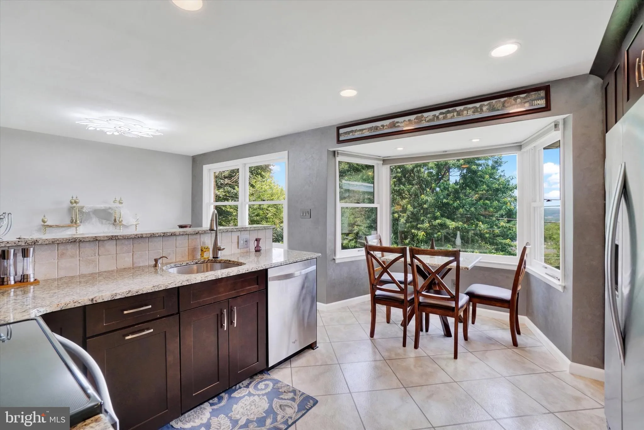 York, Pennsylvania 17402, United States, 4 Bedrooms Bedrooms, ,3 BathroomsBathrooms,Residential,Active,154185