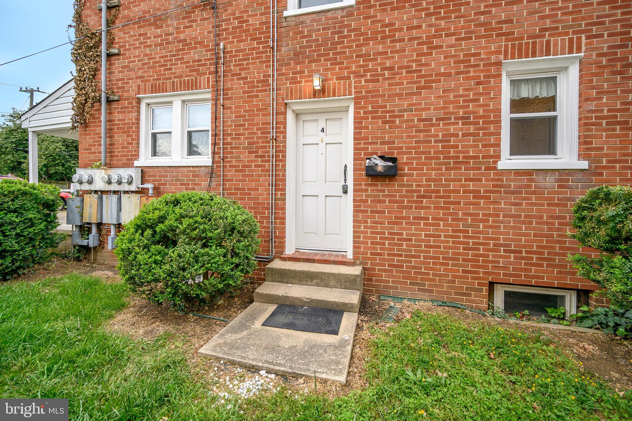 DOWNTOWN FREDERICKSBURG - Residential Lease