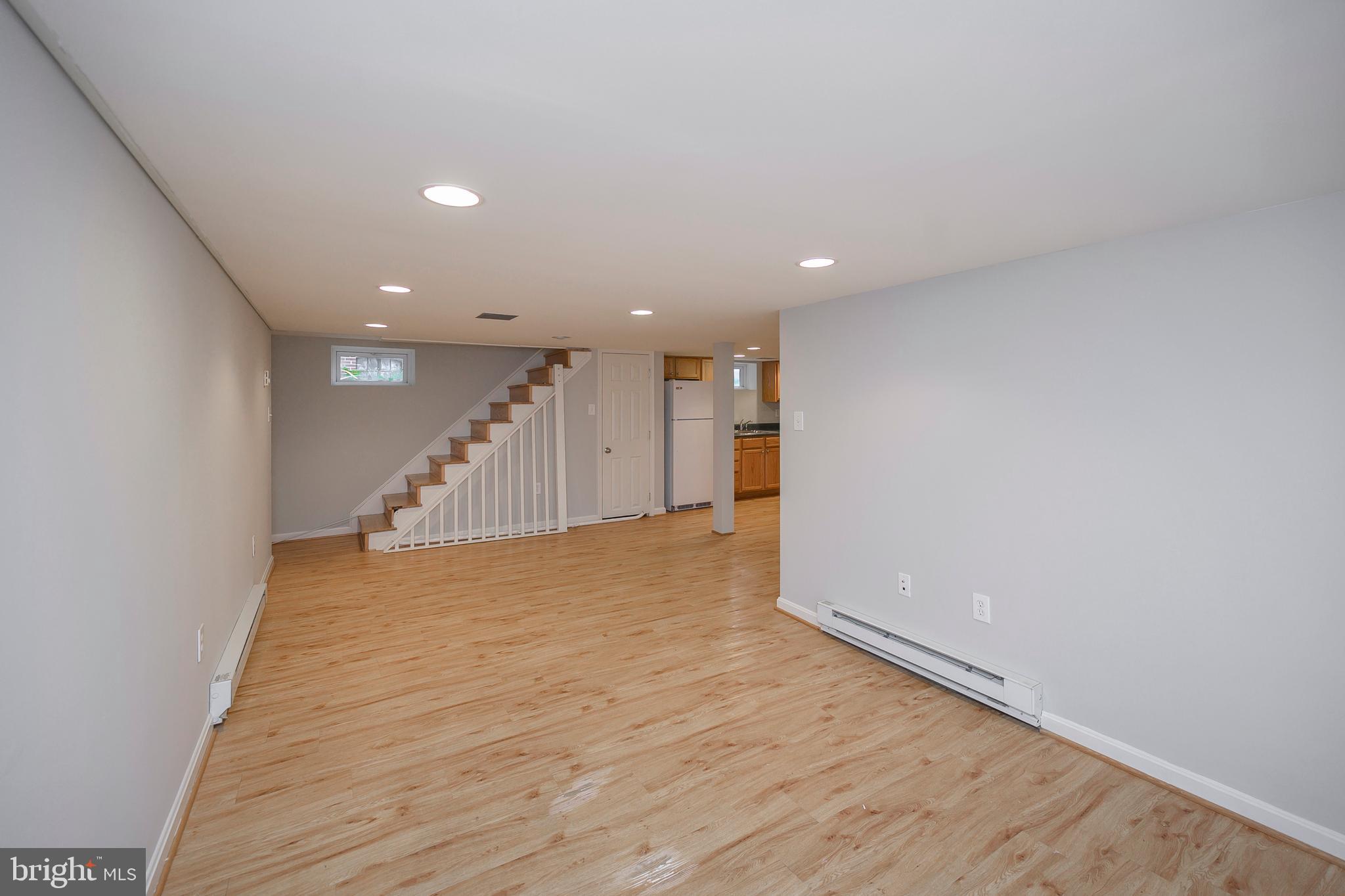 DOWNTOWN FREDERICKSBURG - Residential Lease