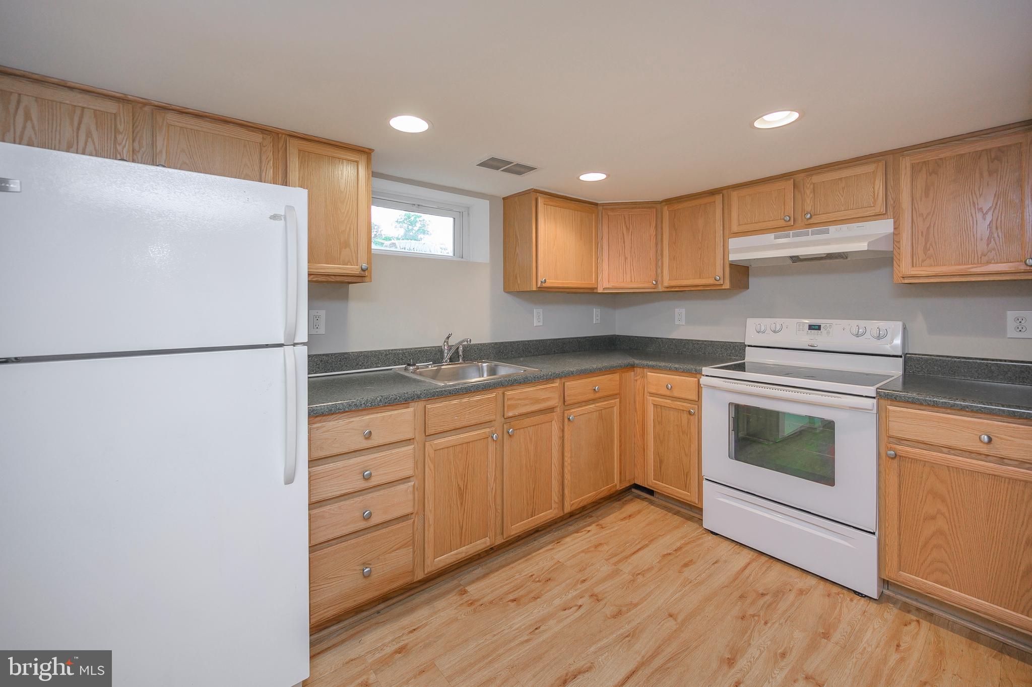 DOWNTOWN FREDERICKSBURG - Residential Lease