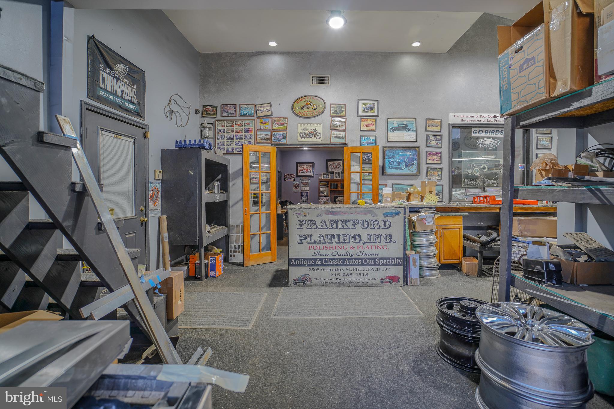 BRIDESBURG - Commercial Sale