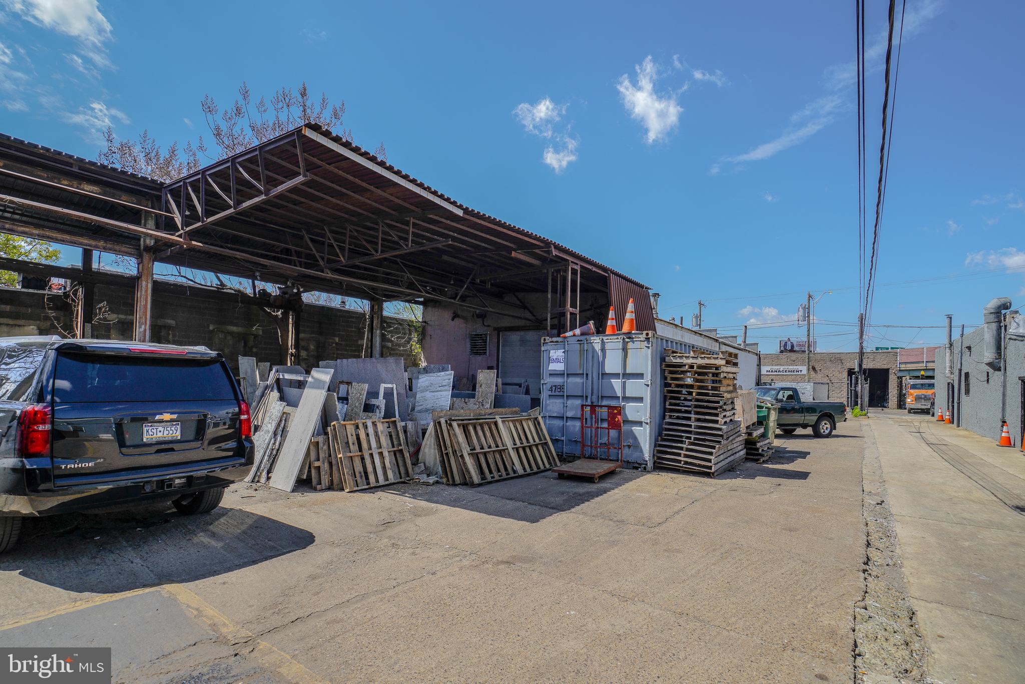 BRIDESBURG - Commercial Sale