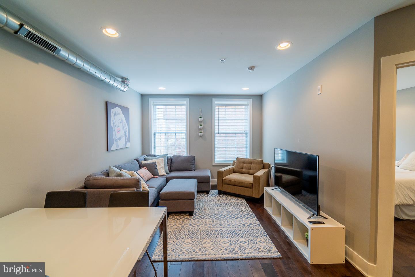 OLD CITY - Residential Lease