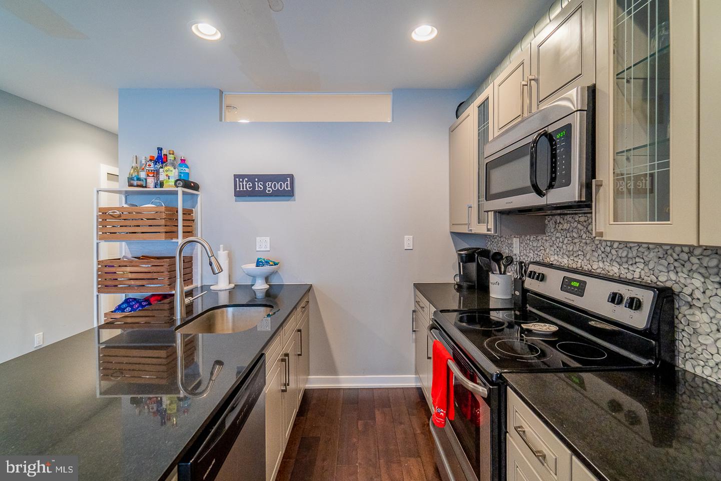 OLD CITY - Residential Lease