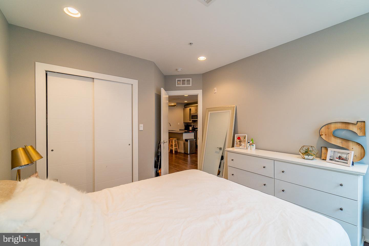 OLD CITY - Residential Lease