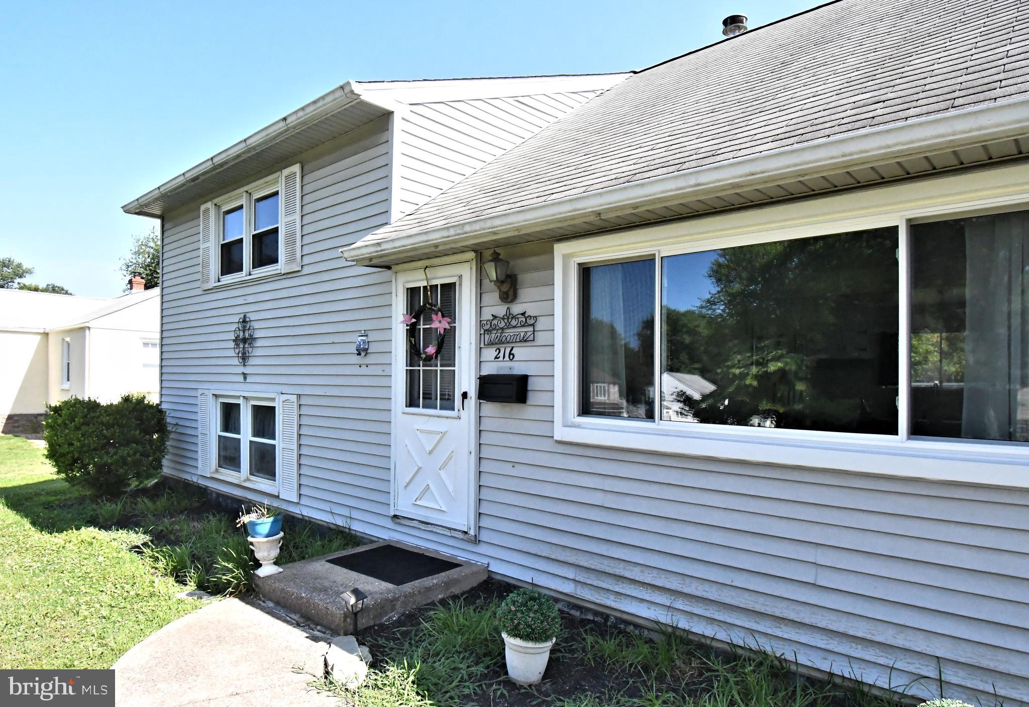 216 ROSEWOOD AVENUE