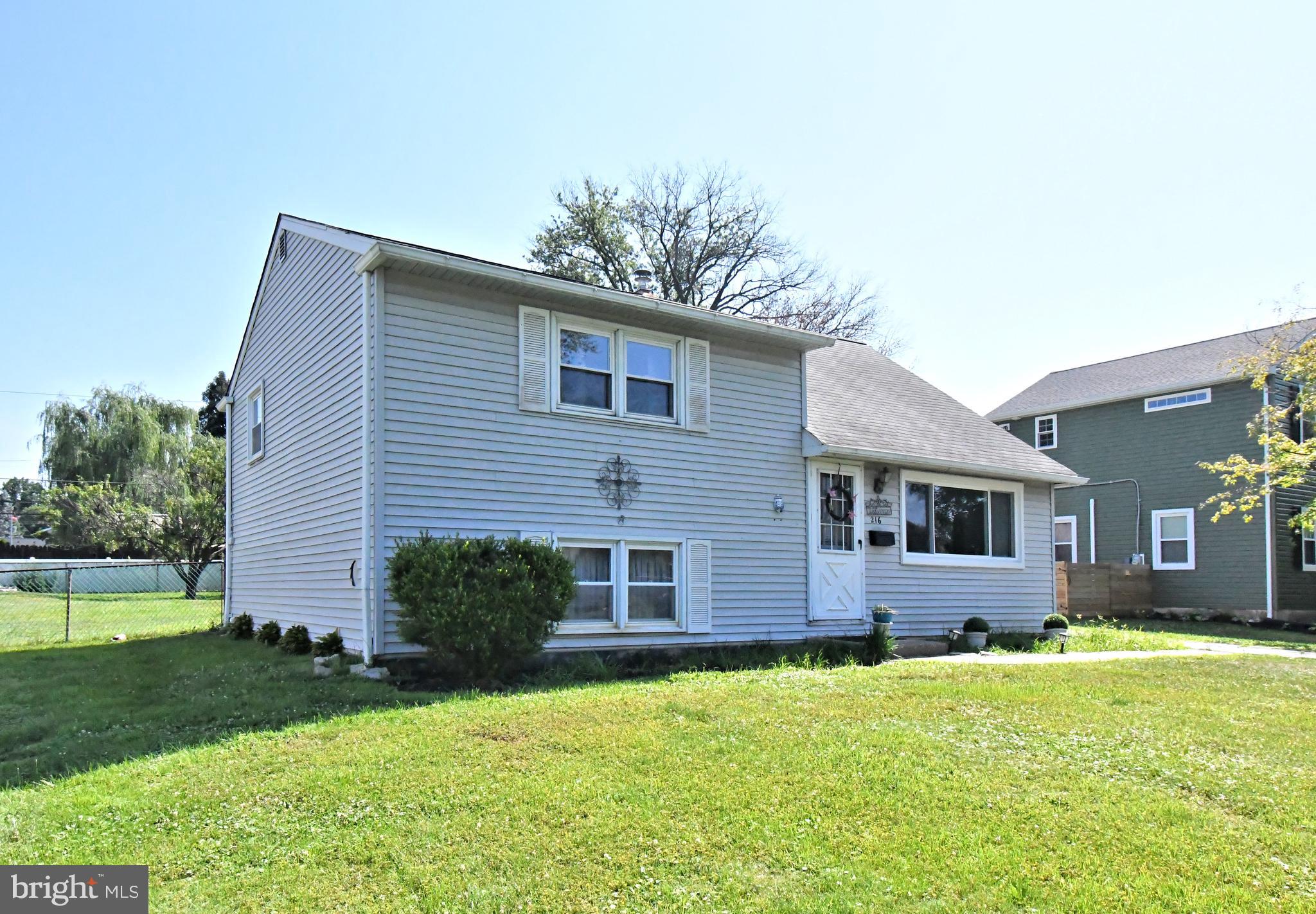 216 ROSEWOOD AVENUE