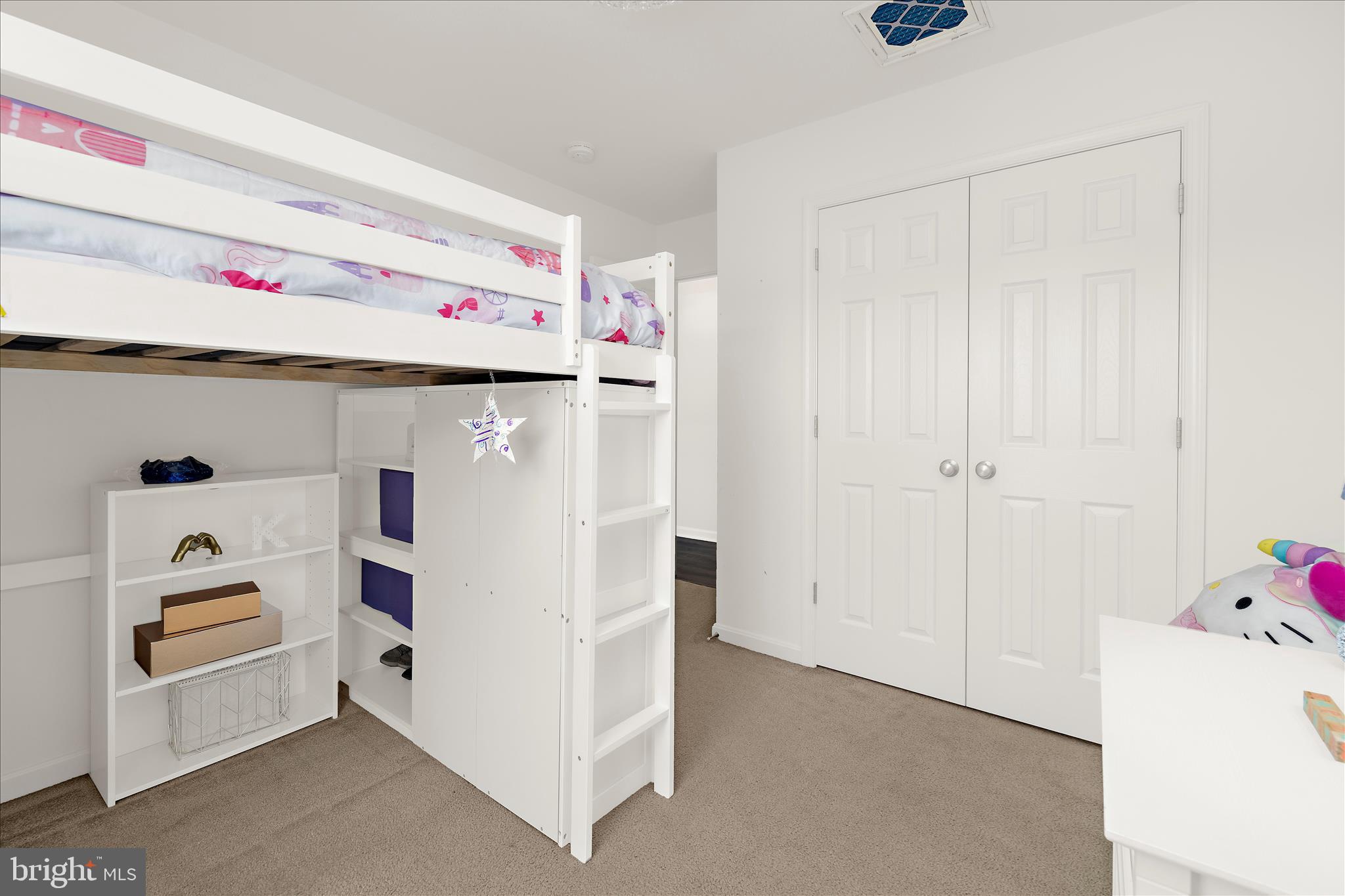 EAGLE VALLEY - Residential