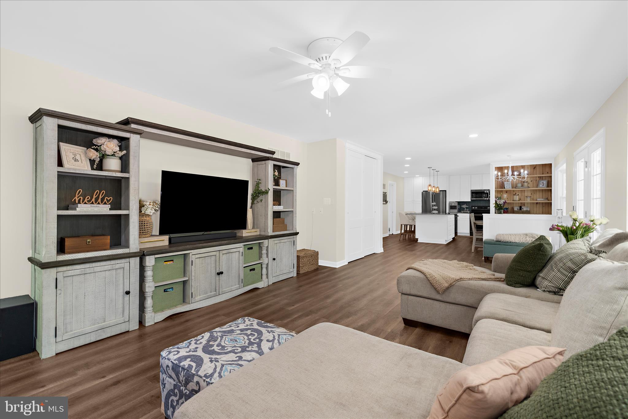 EAGLE VALLEY - Residential