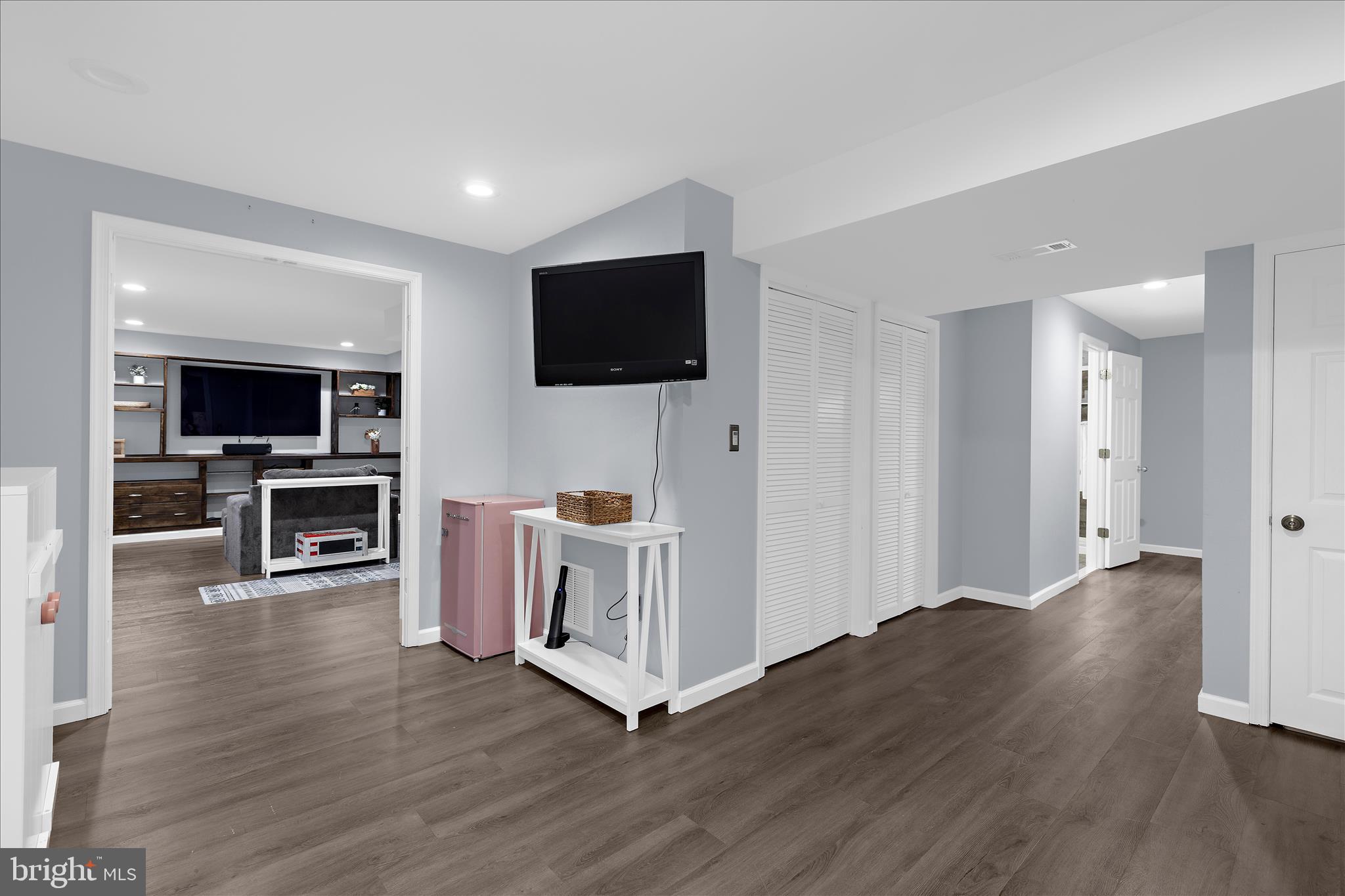 EAGLE VALLEY - Residential