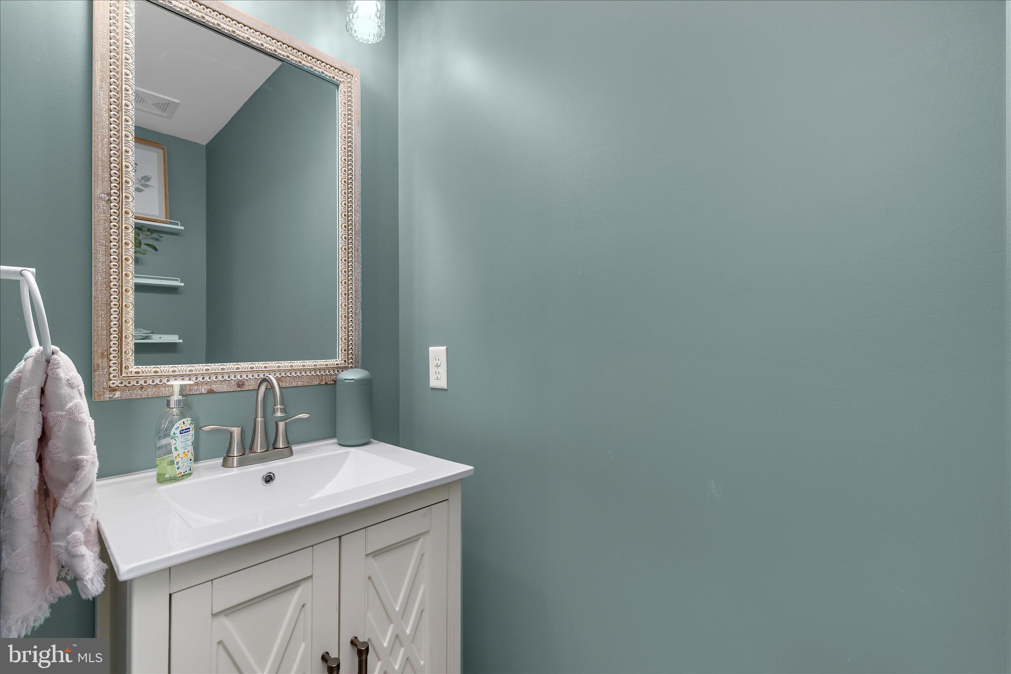 EAGLE VALLEY - Residential