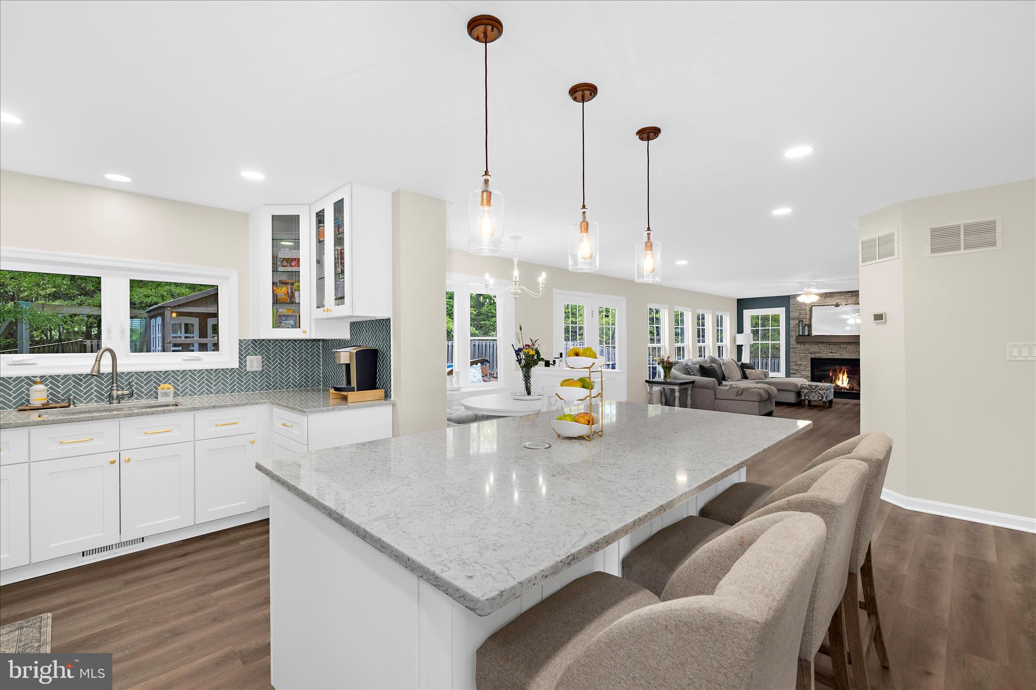 EAGLE VALLEY - Residential