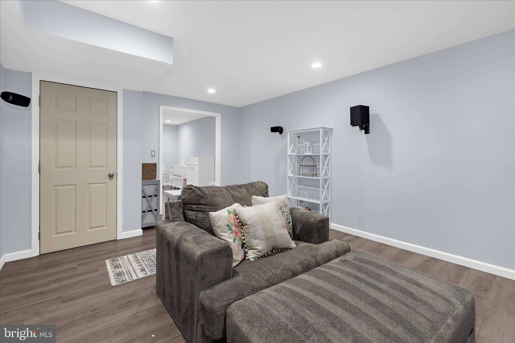 EAGLE VALLEY - Residential