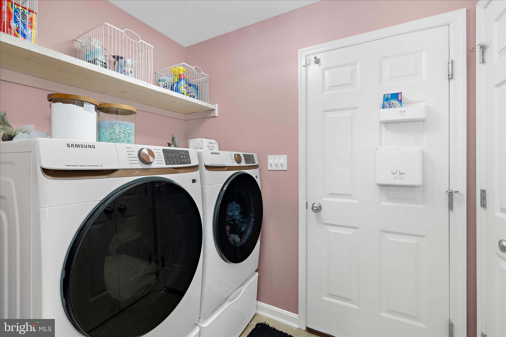 EAGLE VALLEY - Residential