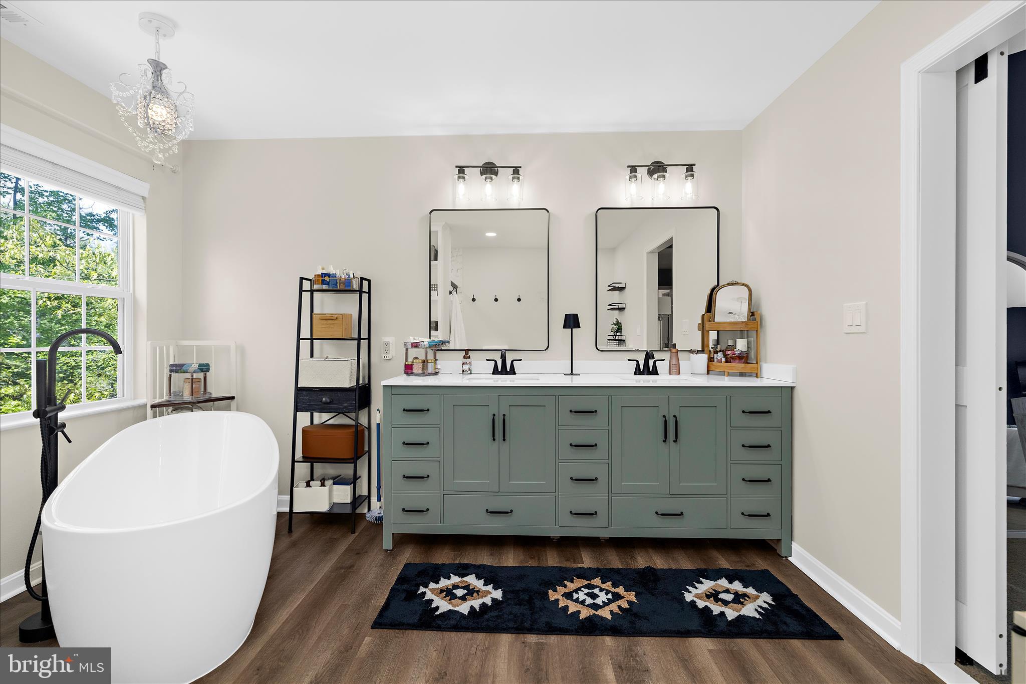 EAGLE VALLEY - Residential