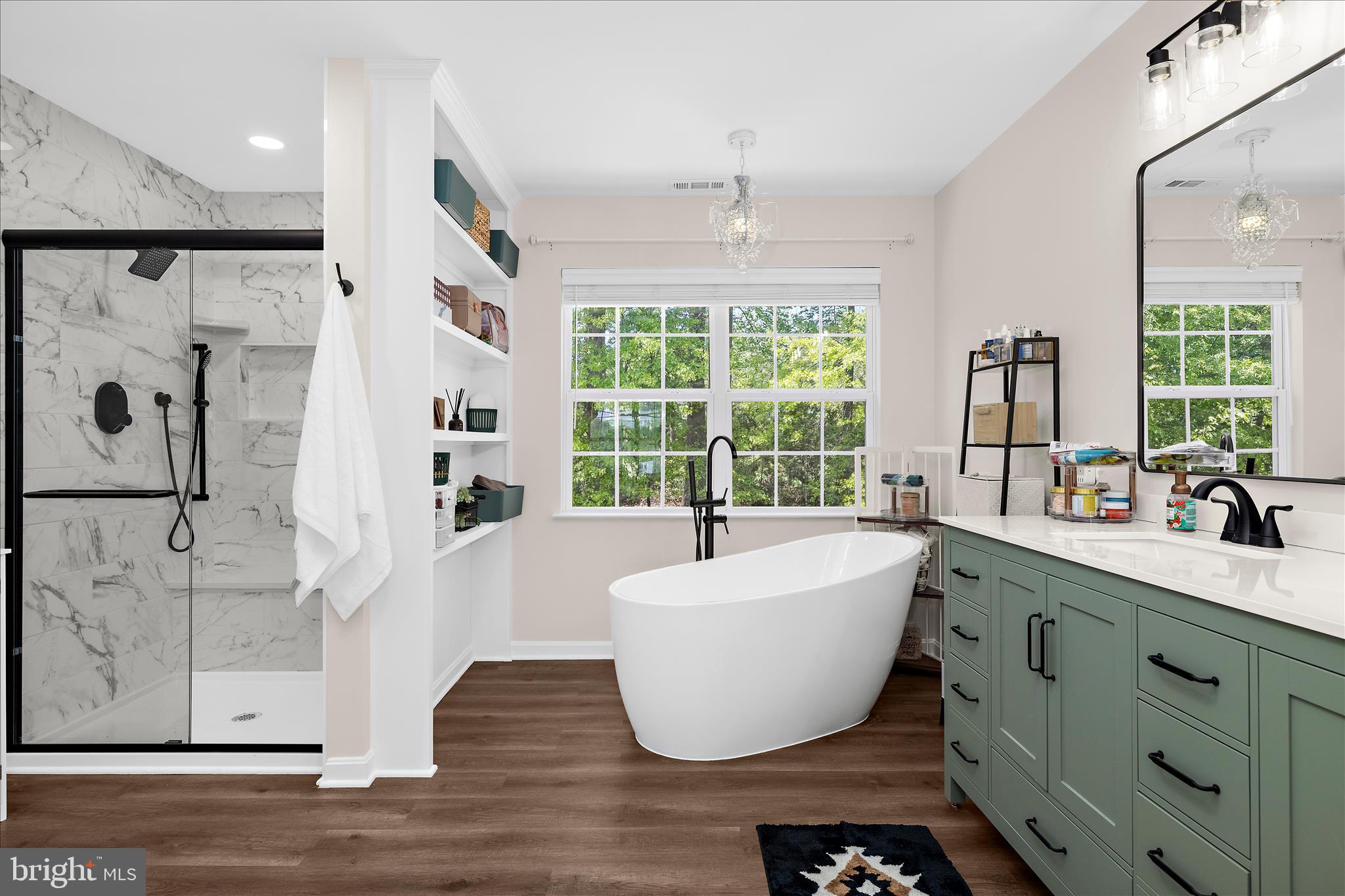 EAGLE VALLEY - Residential