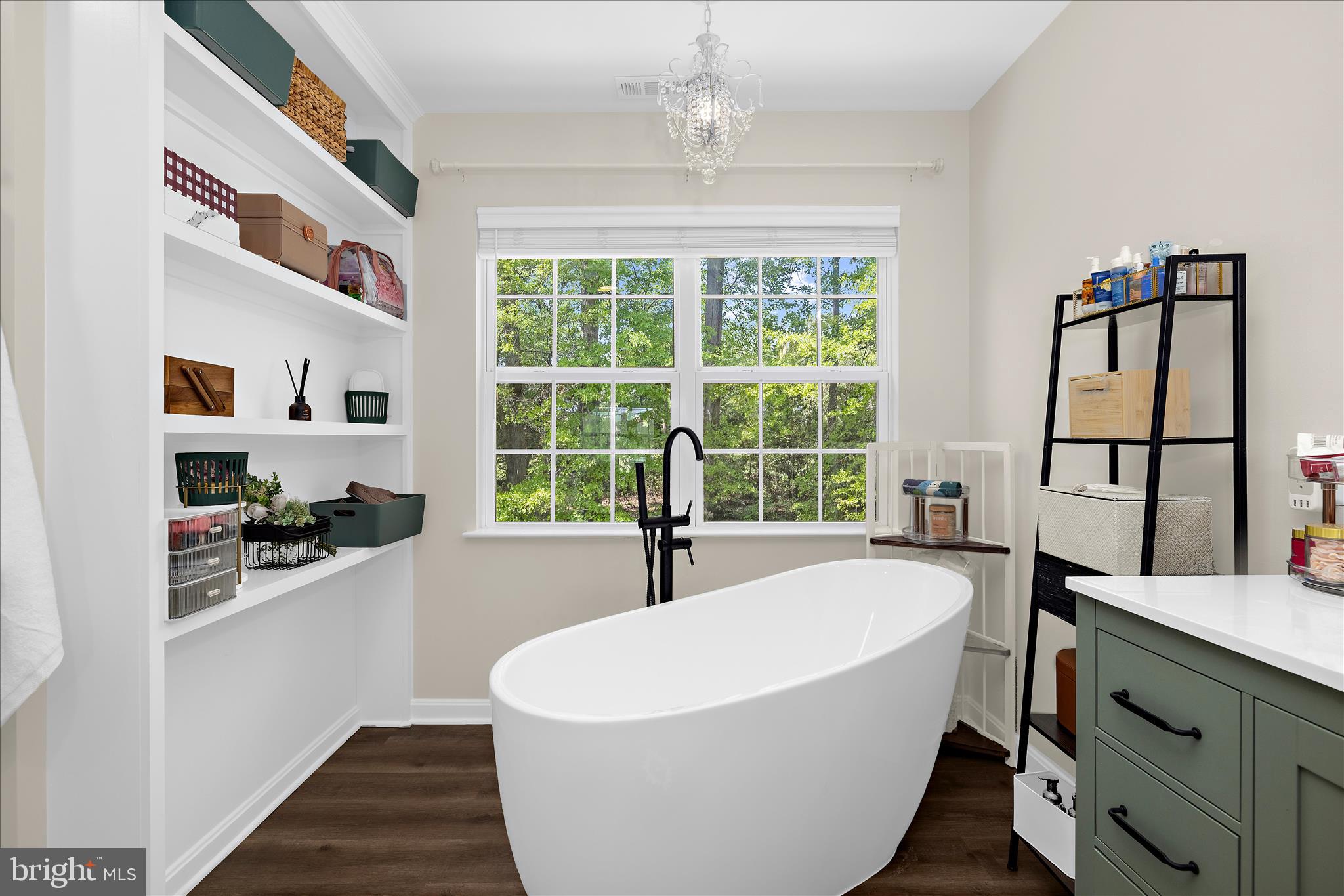 EAGLE VALLEY - Residential