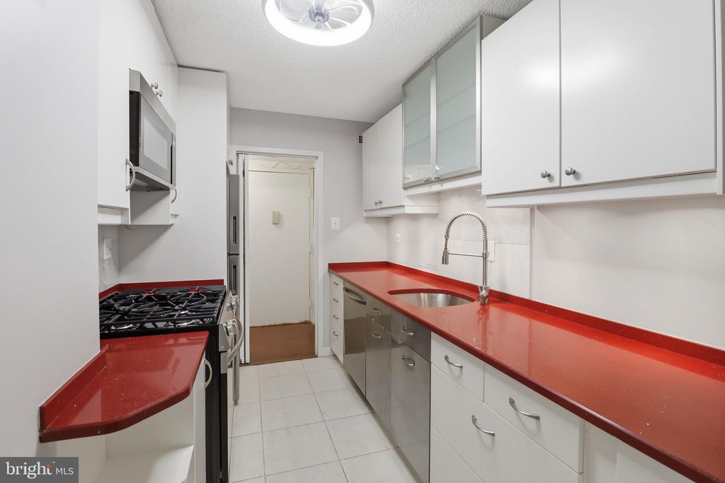 Photo of 2030 N Adams Street #307, ARLINGTON, VA 22201 (MLS # VAAR2073134)