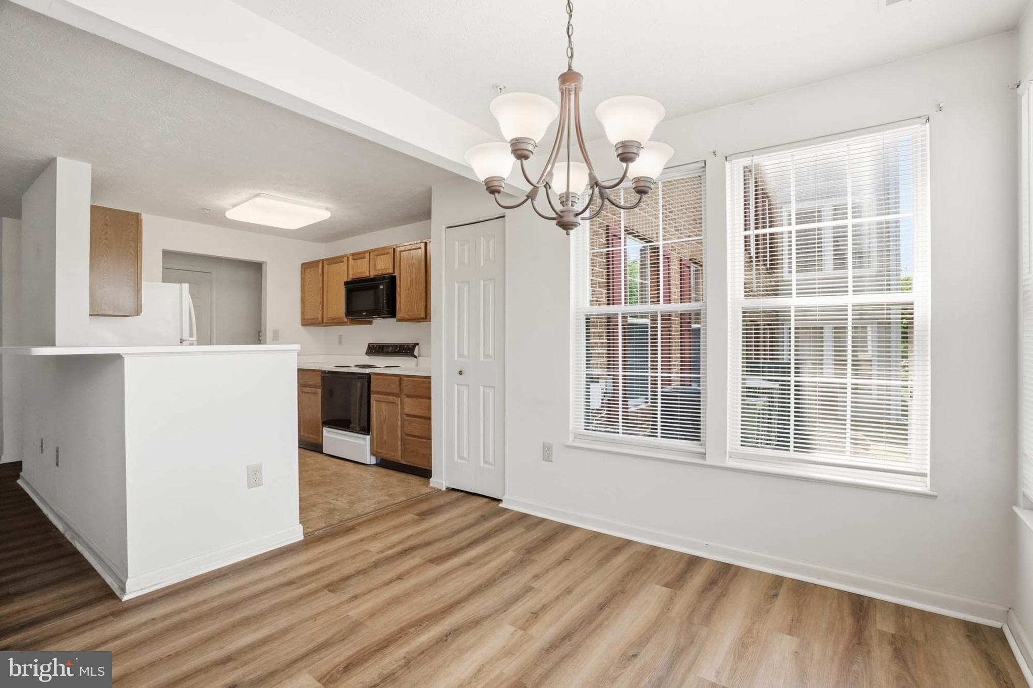 PINEY ORCHARD - Residential