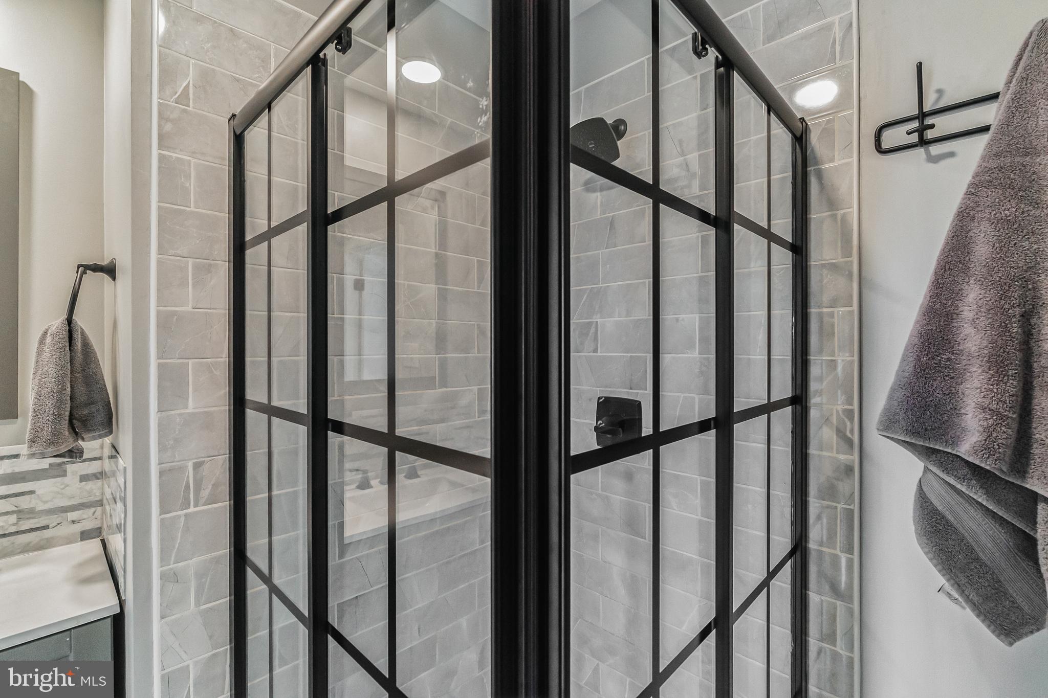 WETHERSFIELD - Residential