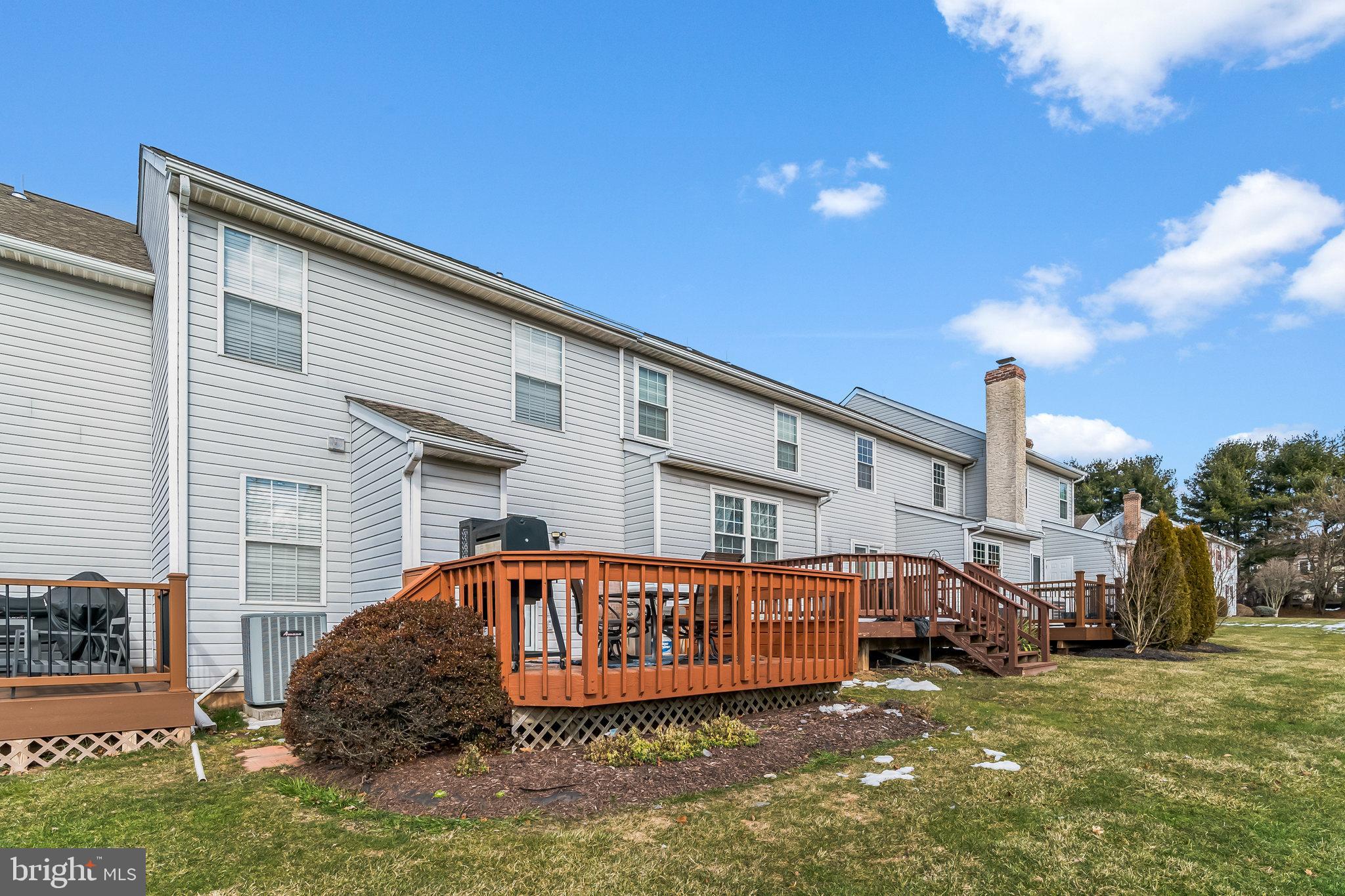 WETHERSFIELD - Residential