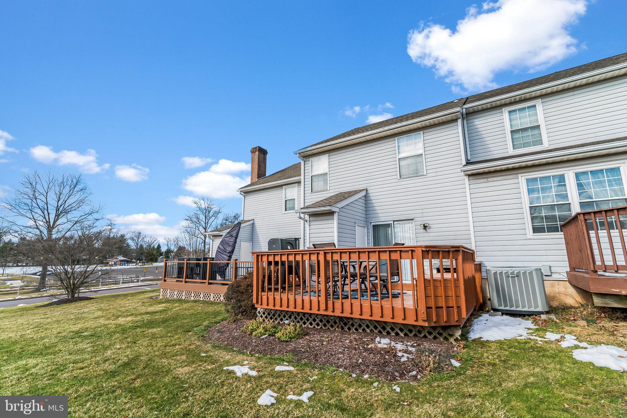 WETHERSFIELD - Residential