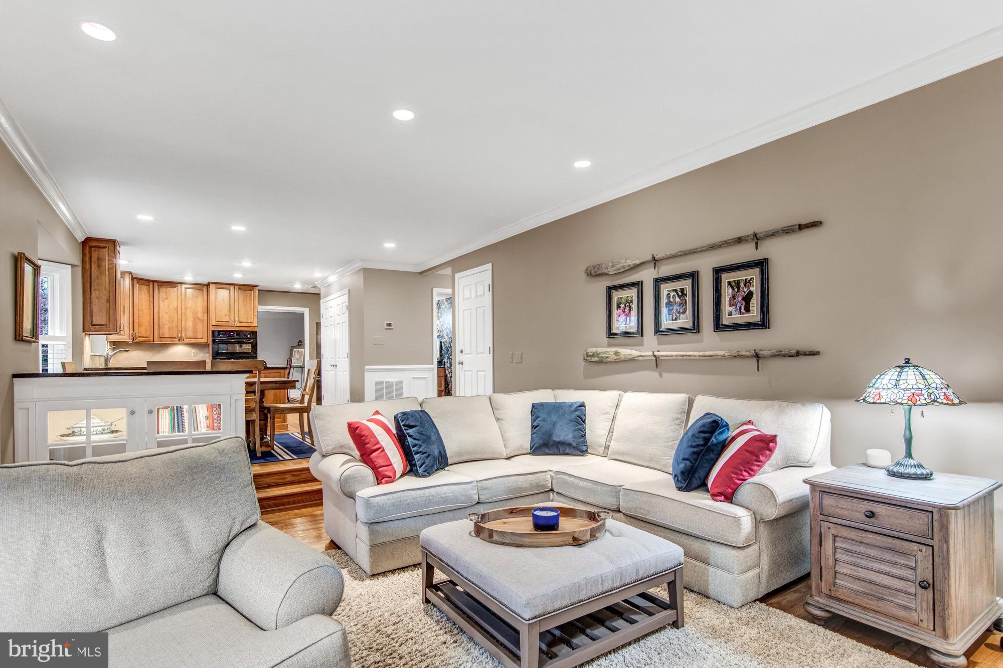 WESTPORT - Residential