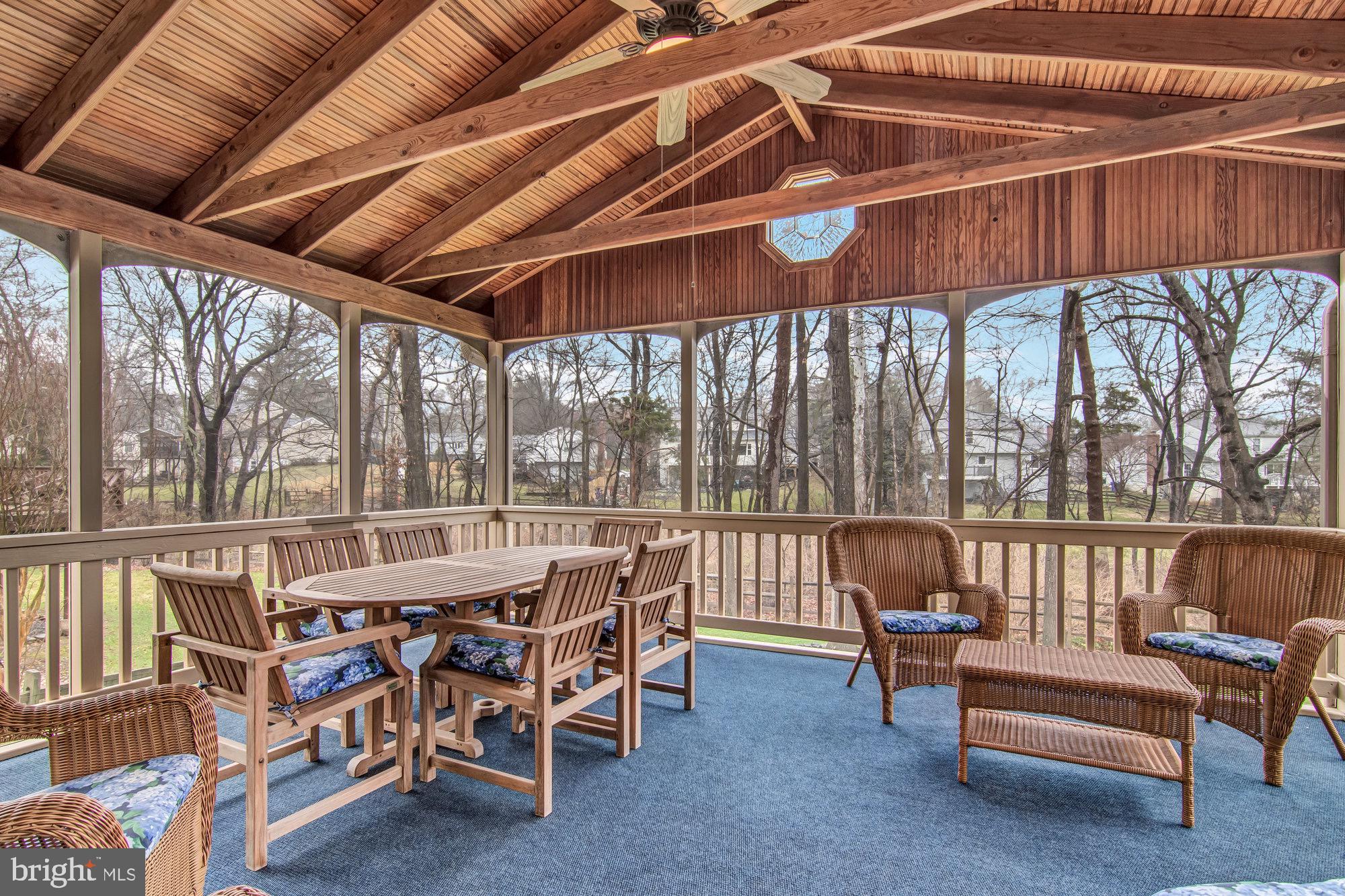 WESTPORT - Residential