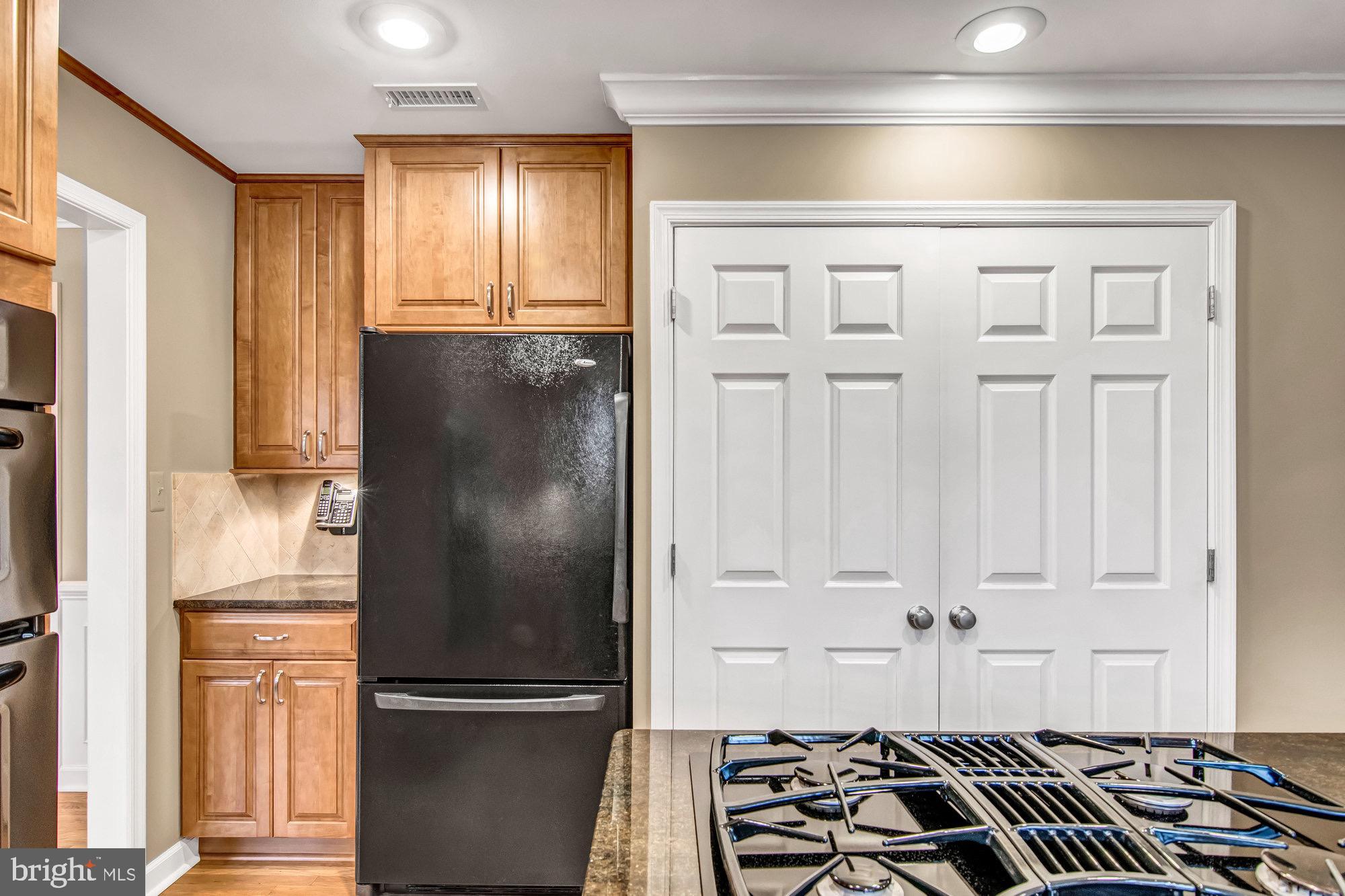 WESTPORT - Residential