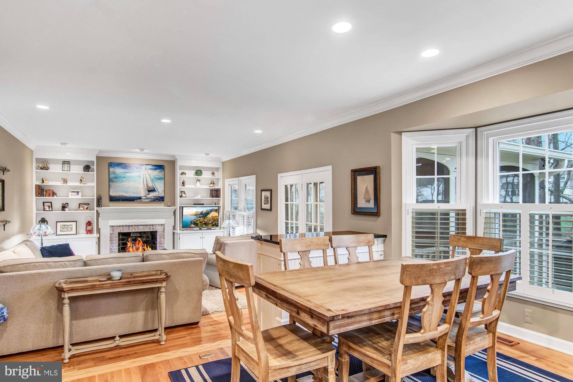 WESTPORT - Residential