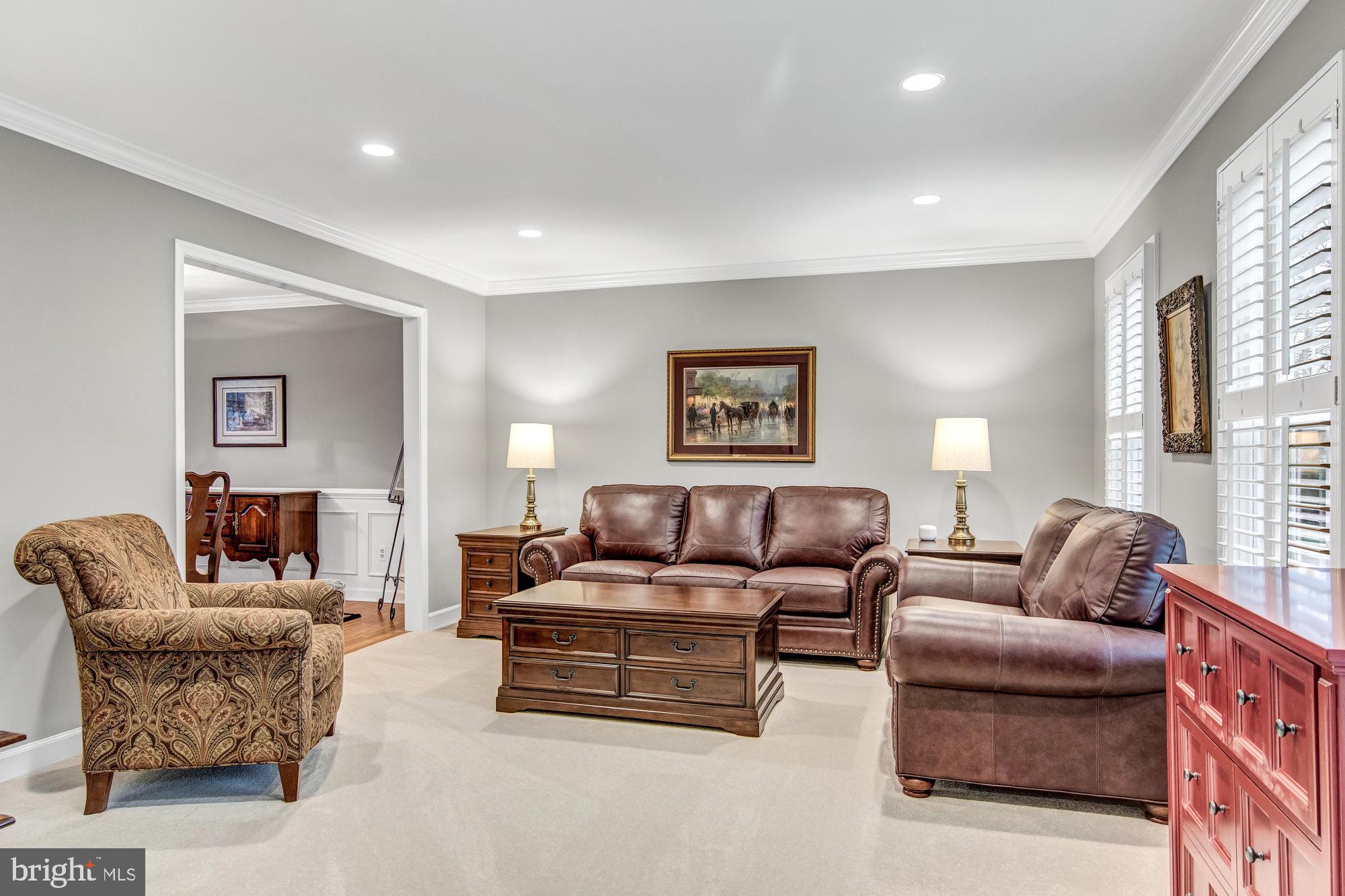 WESTPORT - Residential