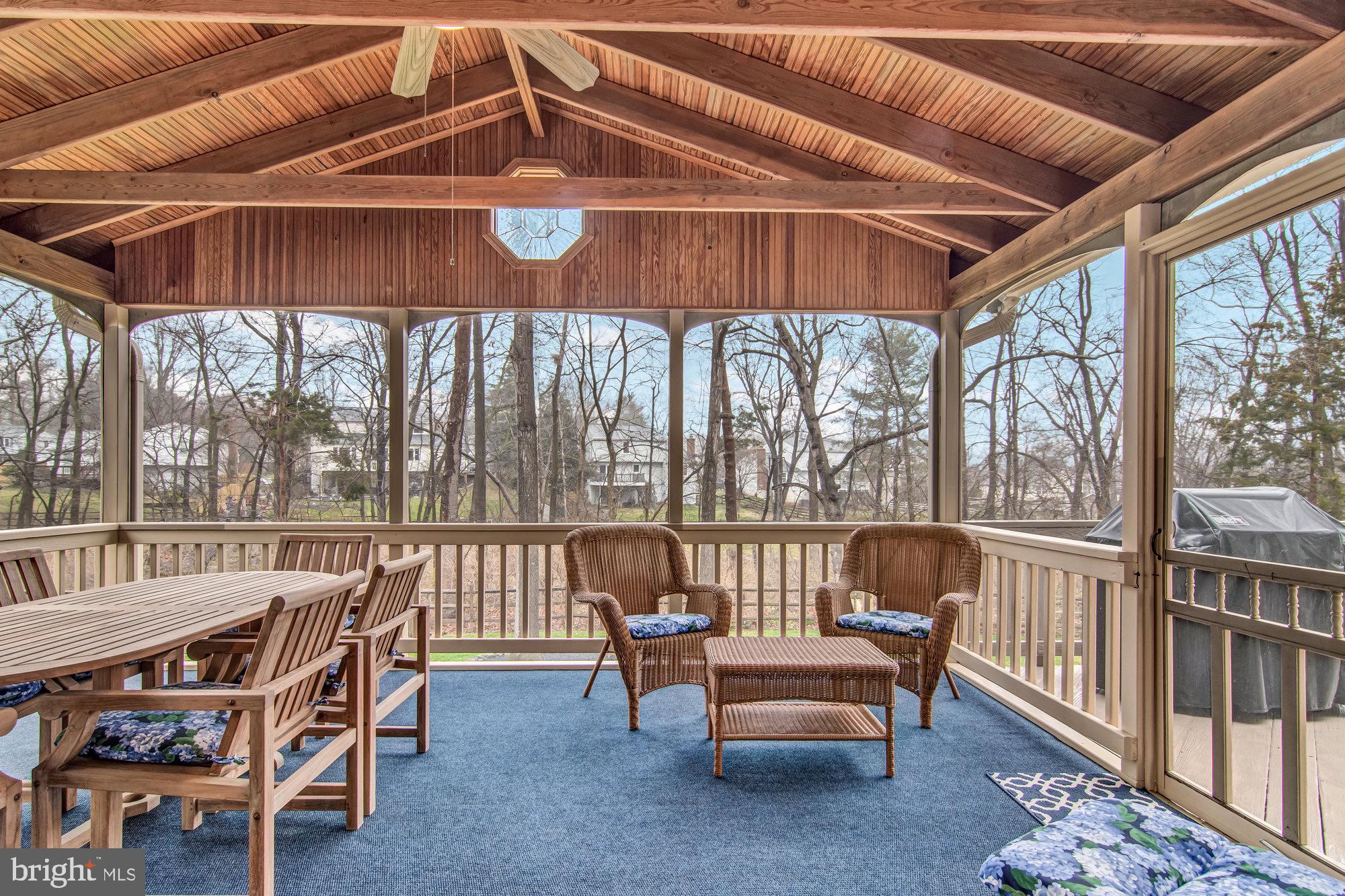 WESTPORT - Residential