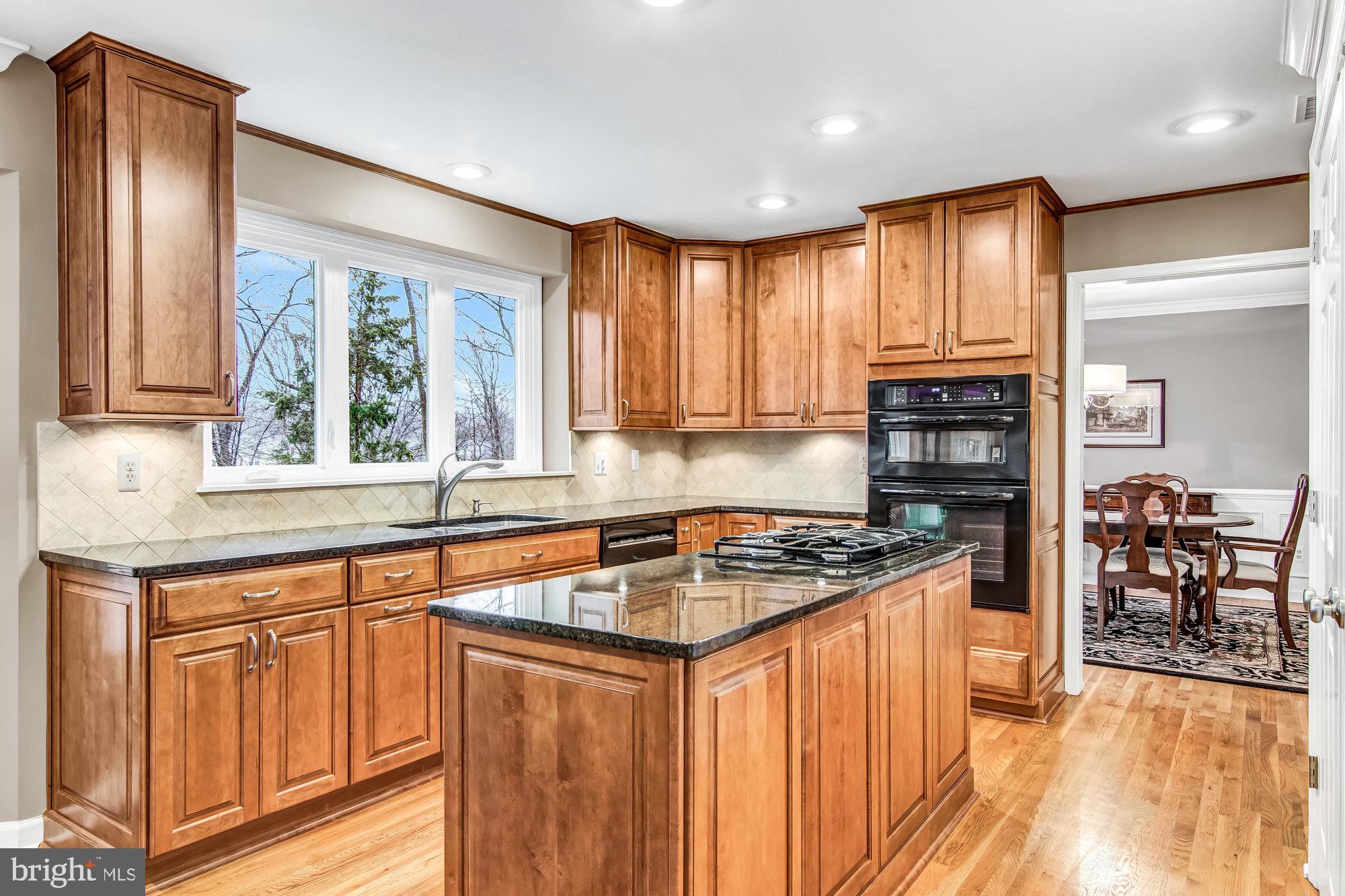 WESTPORT - Residential