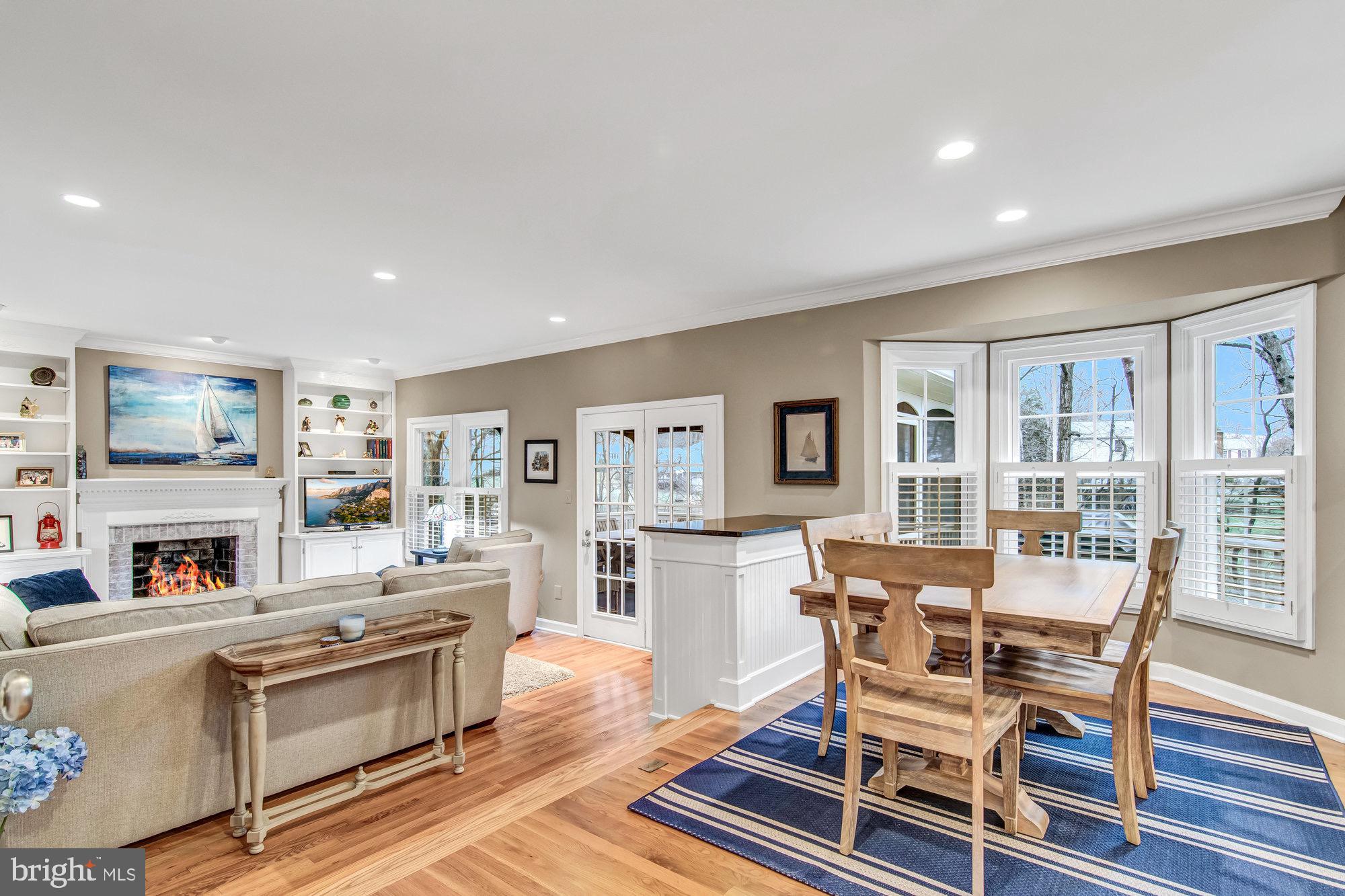 WESTPORT - Residential