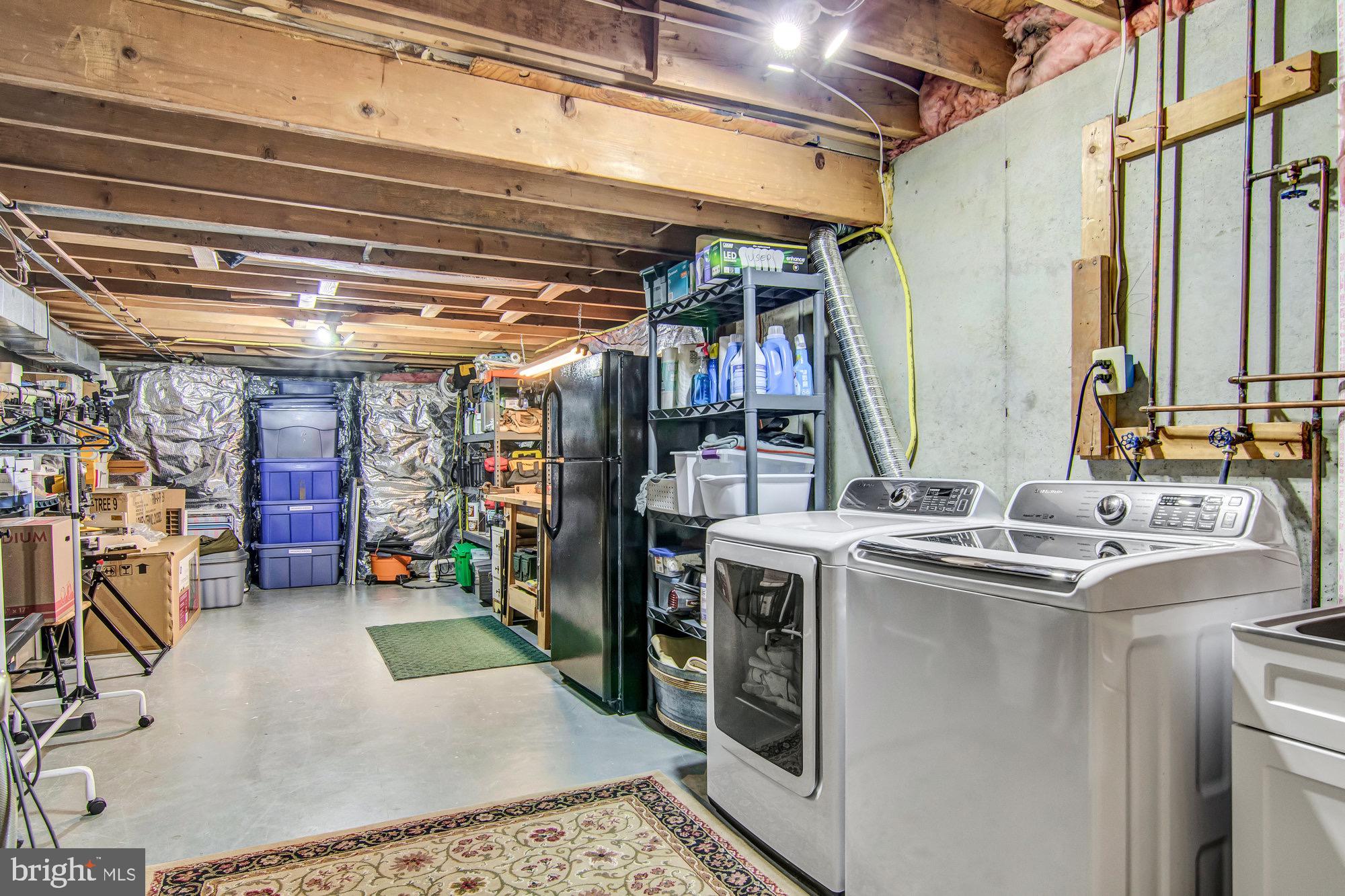 WESTPORT - Residential