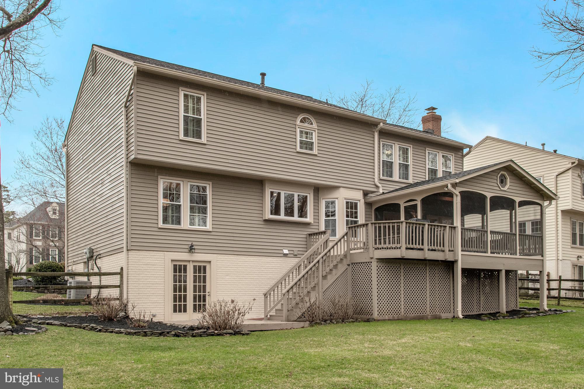 WESTPORT - Residential