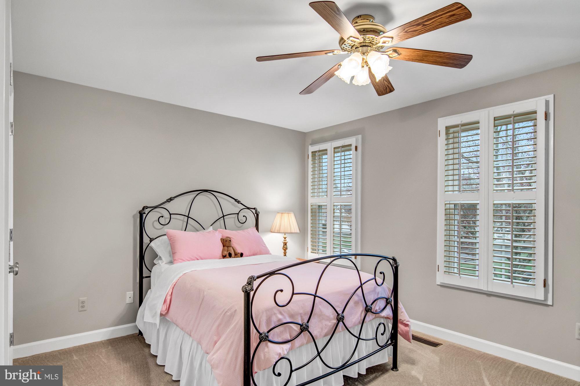 WESTPORT - Residential