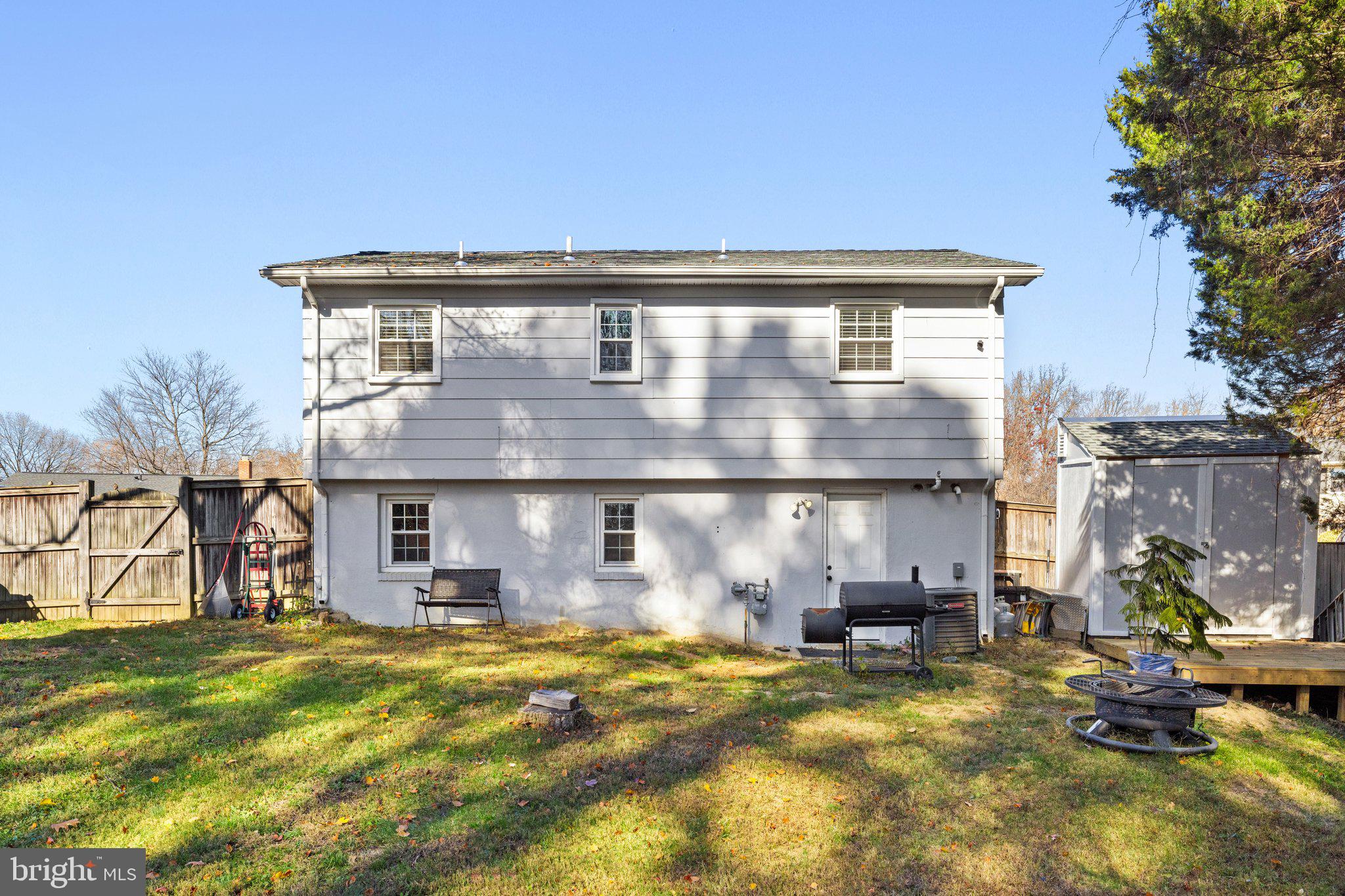 DALE CITY - Residential