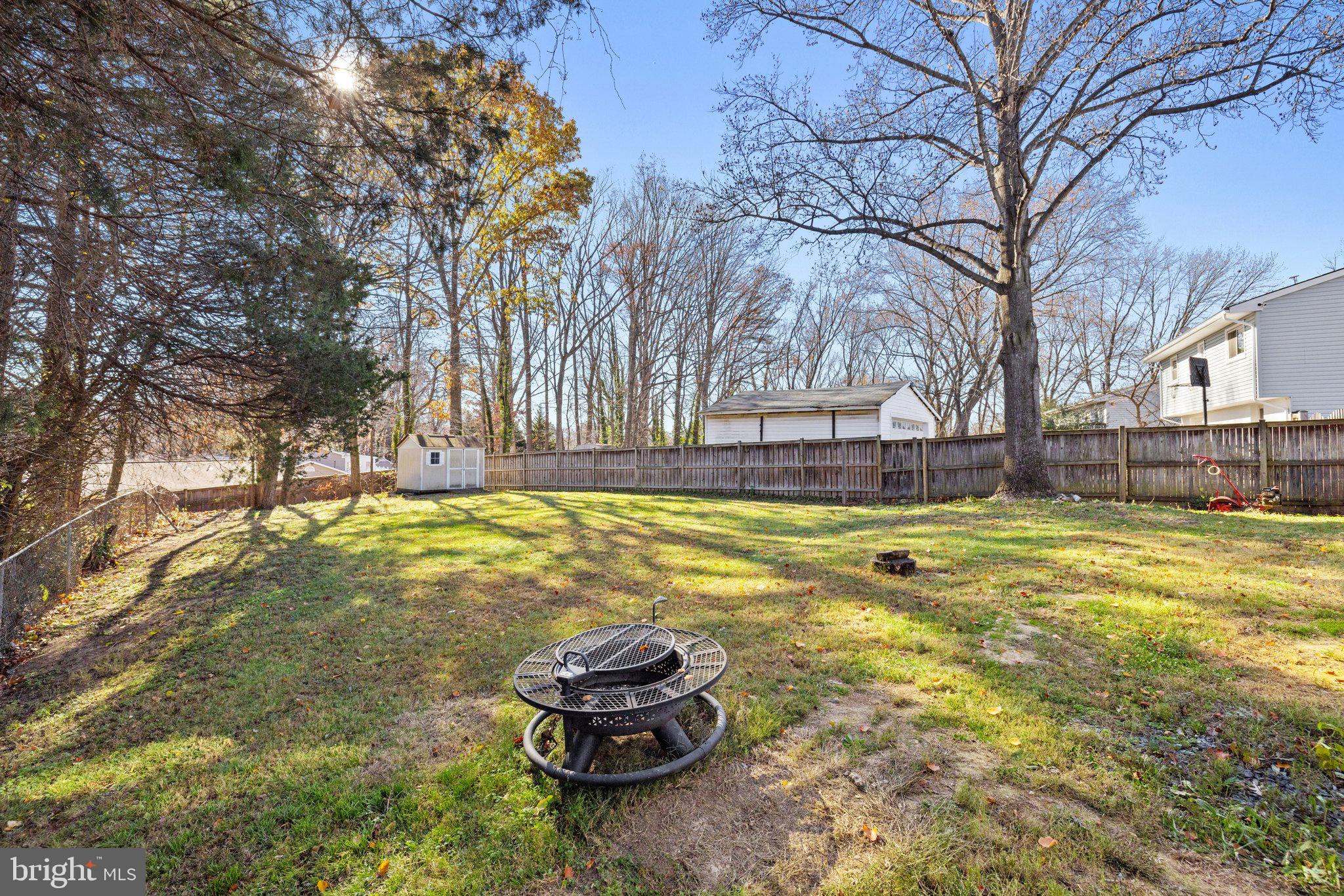 DALE CITY - Residential