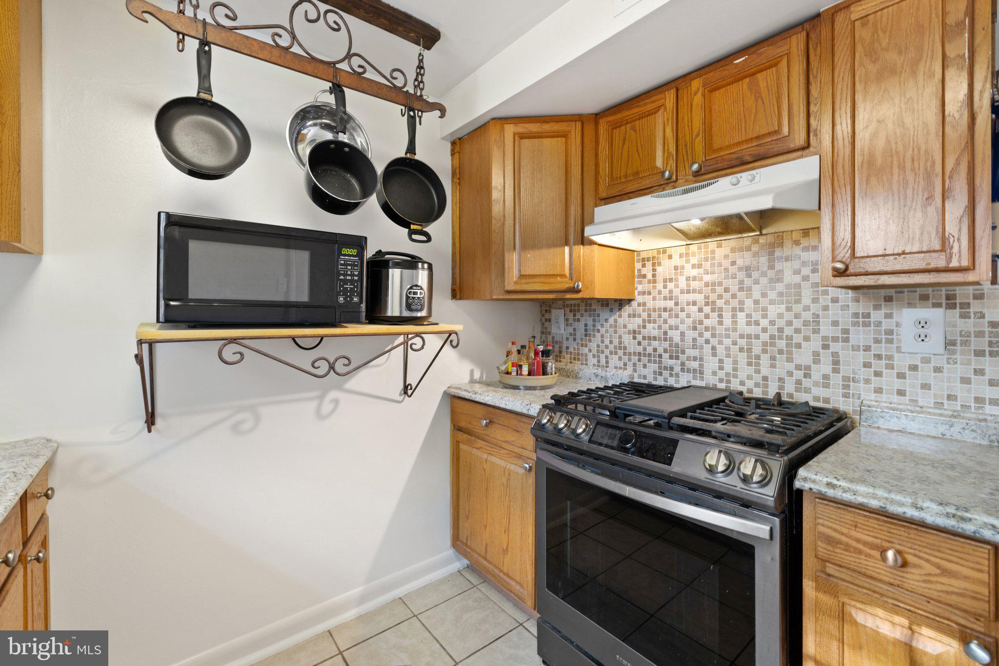 DALE CITY - Residential