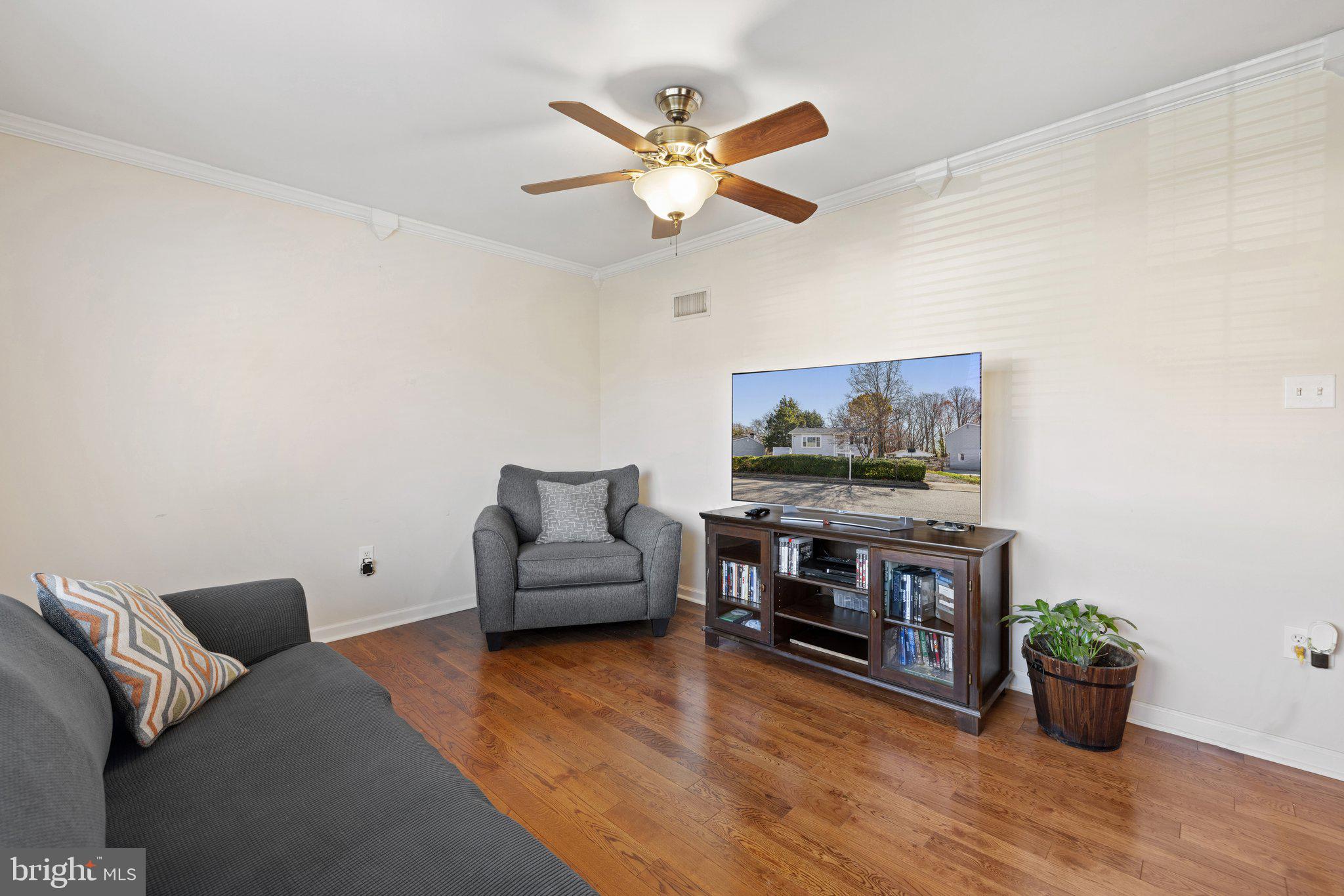 DALE CITY - Residential